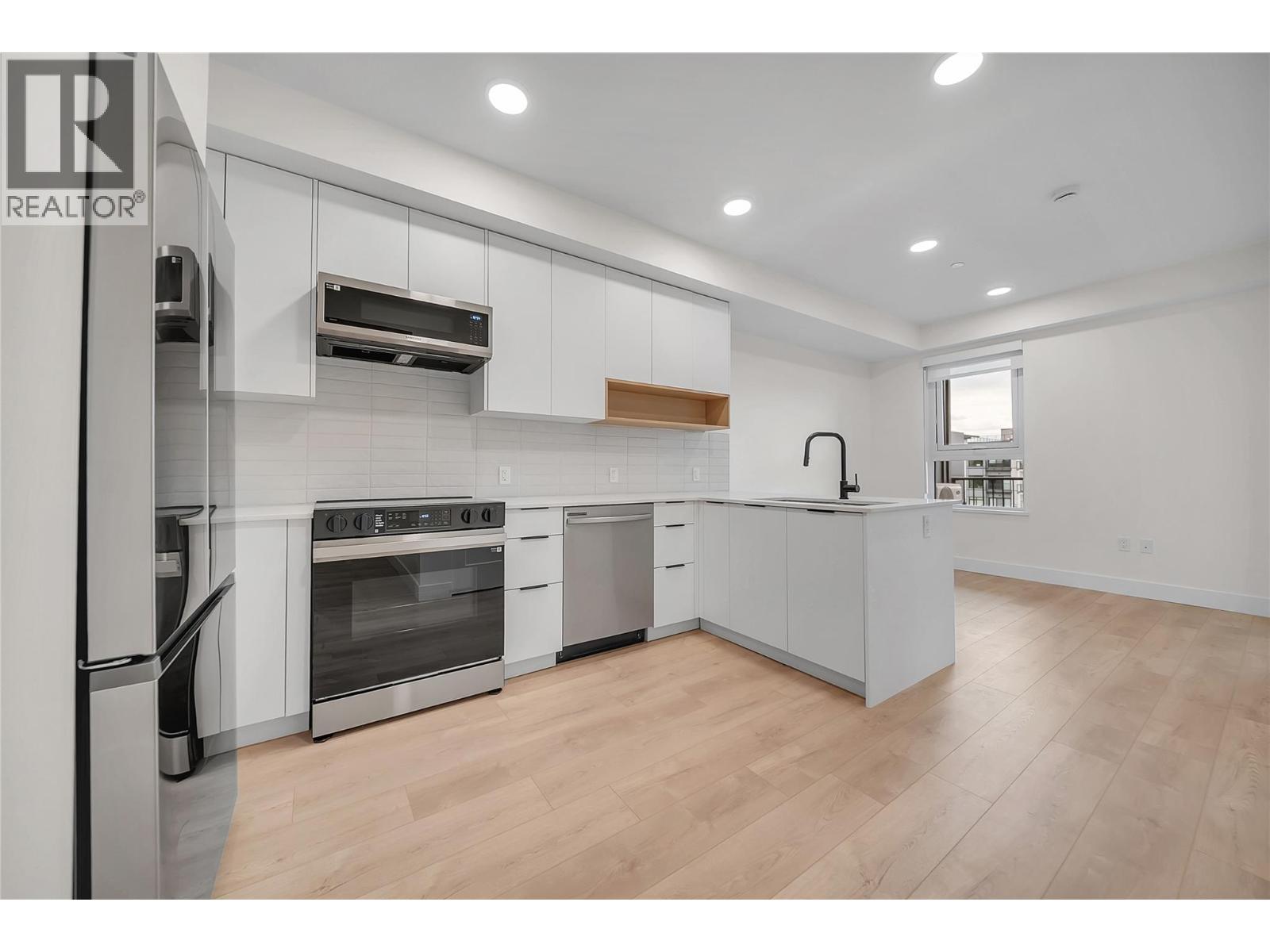 620 Coronation Avenue Unit# 502, Kelowna, British Columbia  V1Y 7A5 - Photo 1 - 10398805