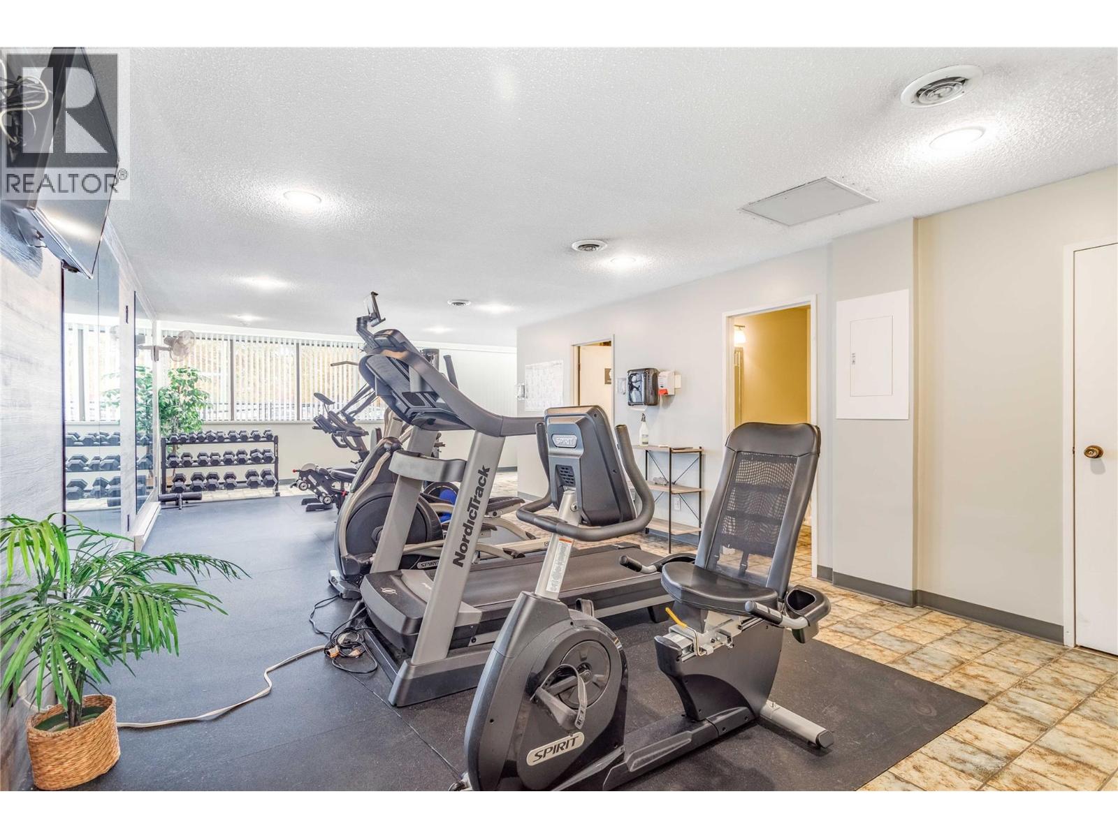 737 Leon Avenue Unit# 303, Kelowna, British Columbia  V1Y 8L6 - Photo 32 - 10398684