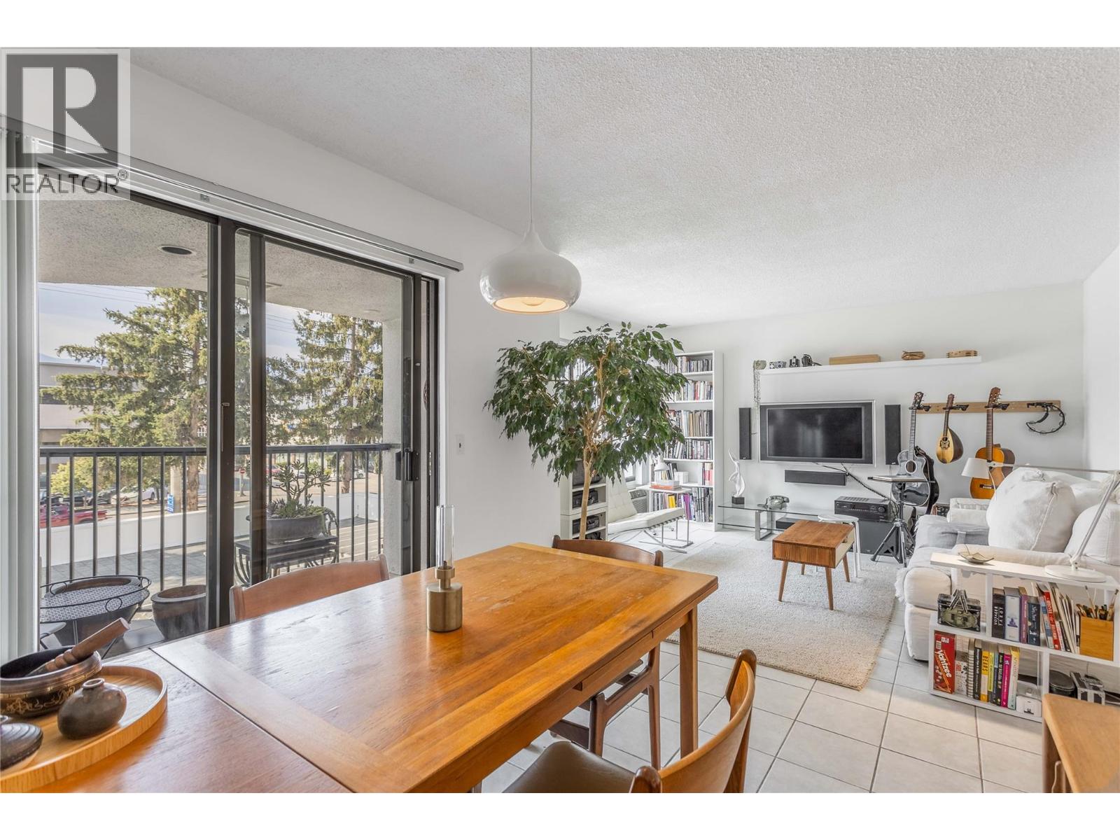 737 Leon Avenue Unit# 303, Kelowna, British Columbia  V1Y 8L6 - Photo 6 - 10398684