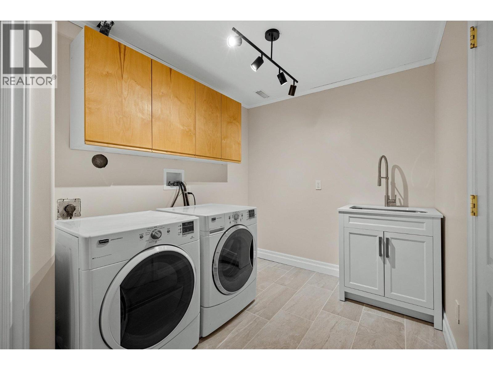 1725 Keloka Drive, West Kelowna, British Columbia  V1Z 2Y3 - Photo 41 - 10398394