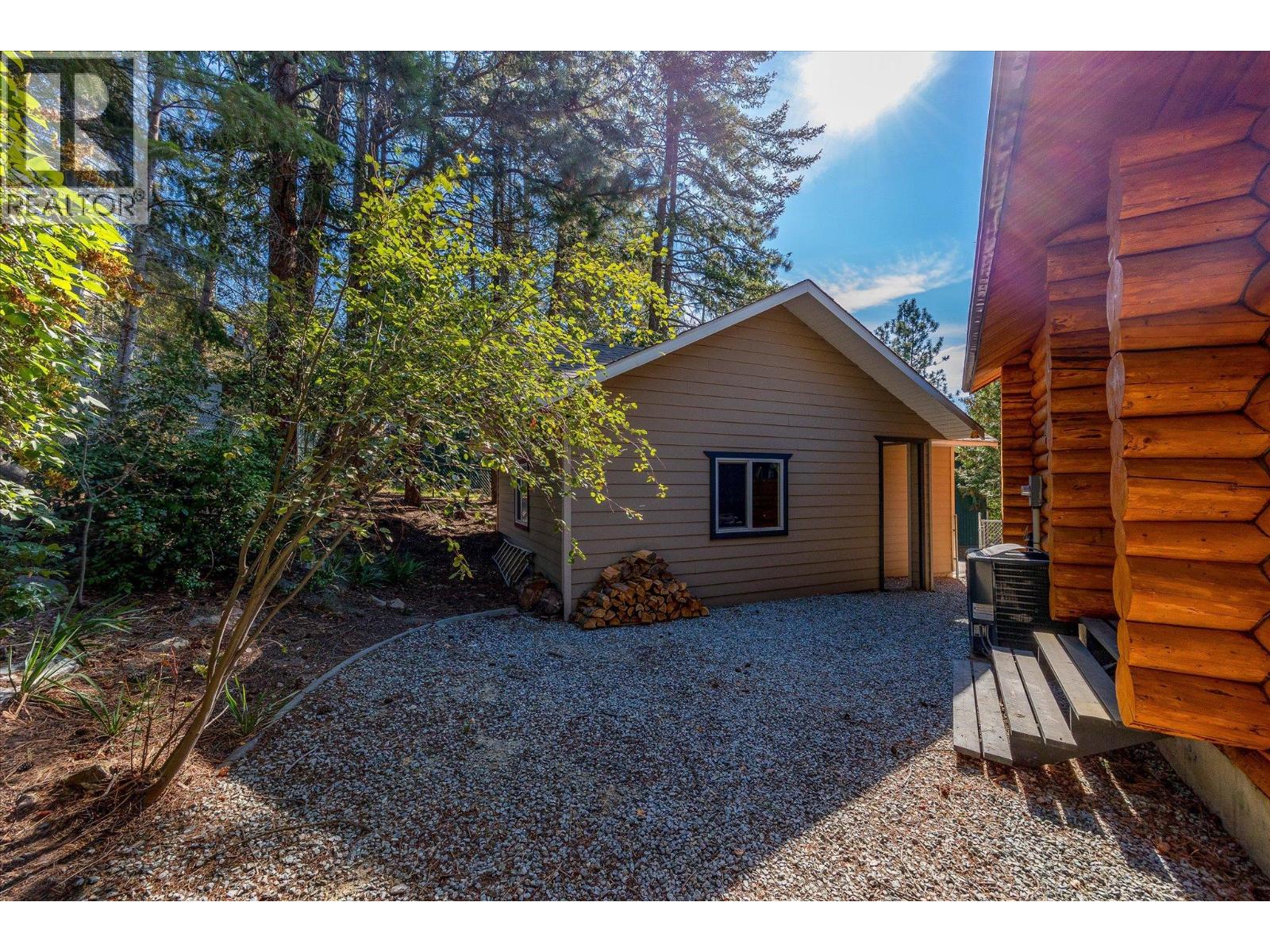 1725 Keloka Drive, West Kelowna, British Columbia  V1Z 2Y3 - Photo 46 - 10398394
