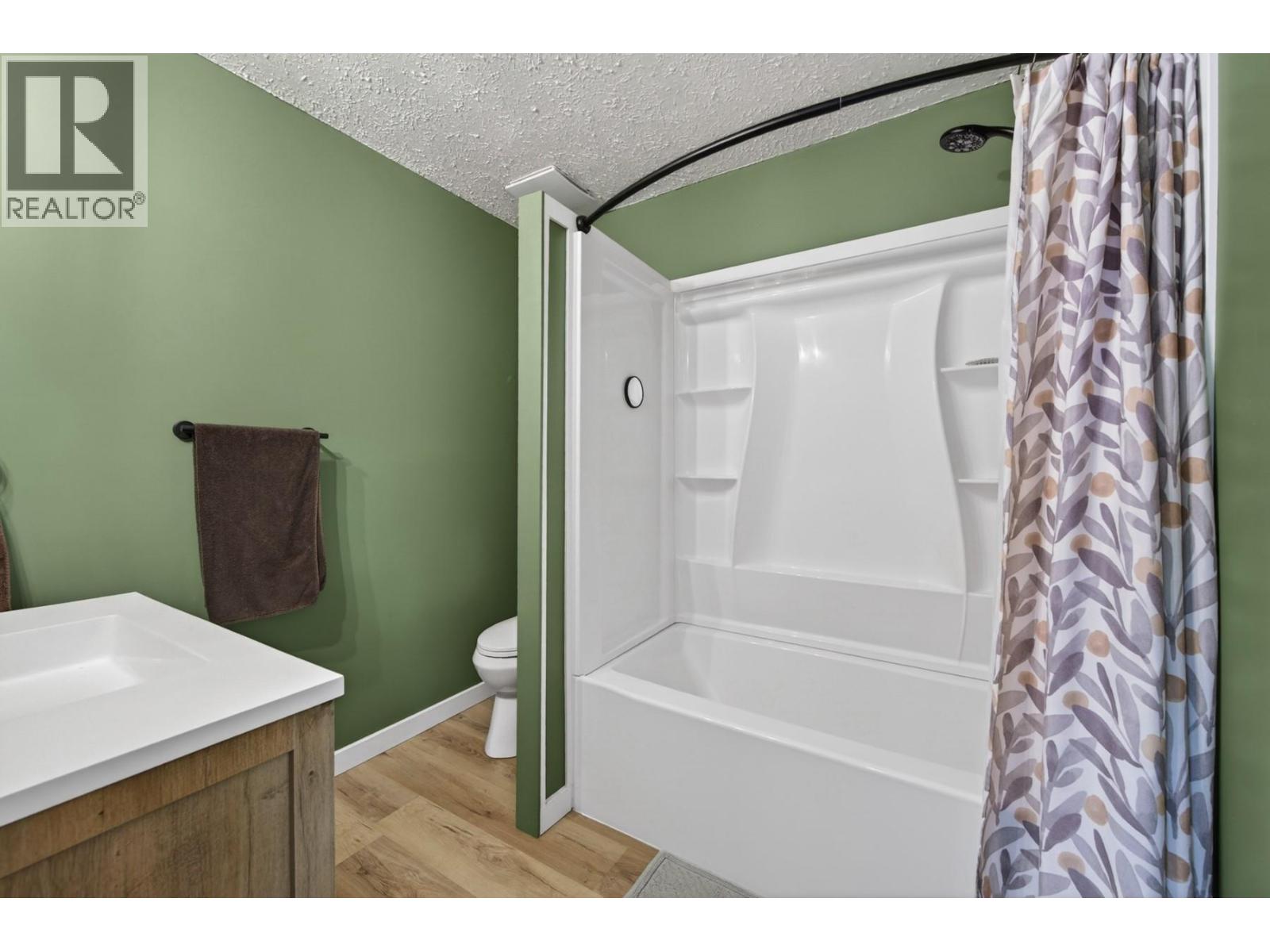 360 Gray Avenue, Merritt, British Columbia  V0K 1Y0 - Photo 22 - 10399295