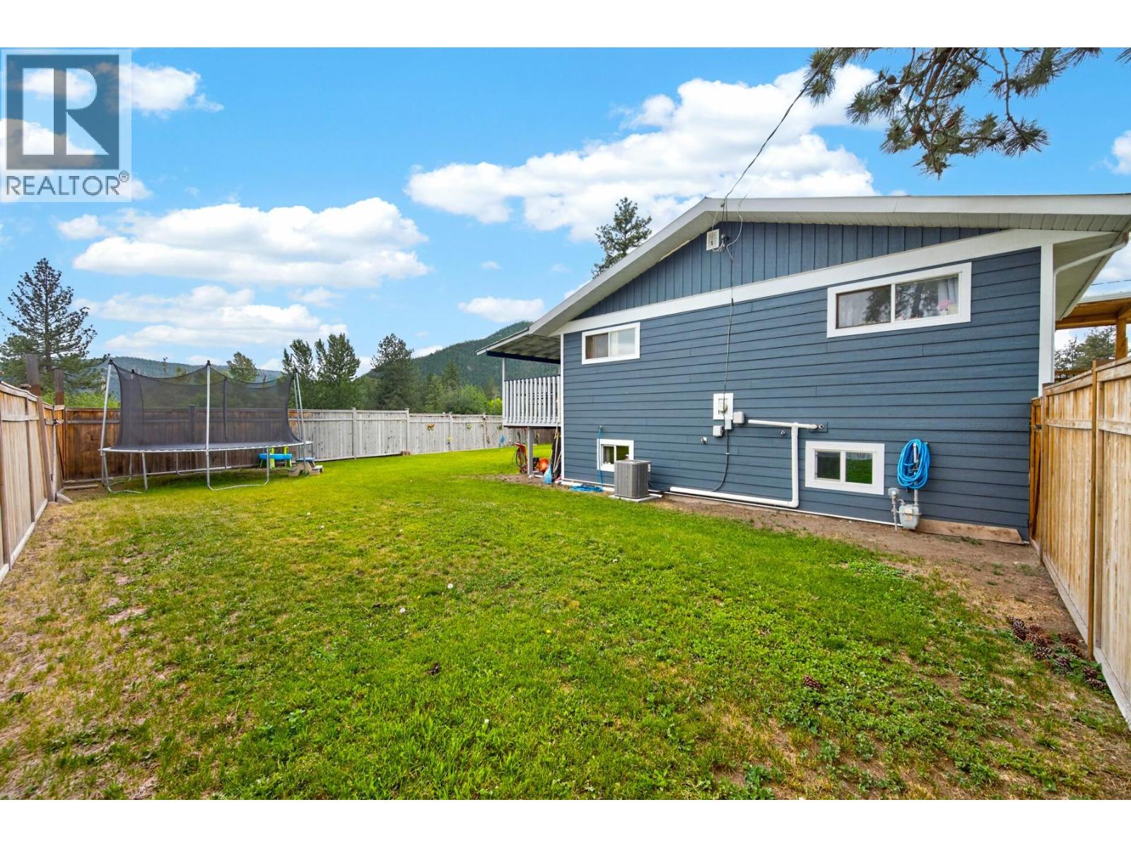360 Gray Avenue, Merritt, British Columbia  V0K 1Y0 - Photo 36 - 10399295