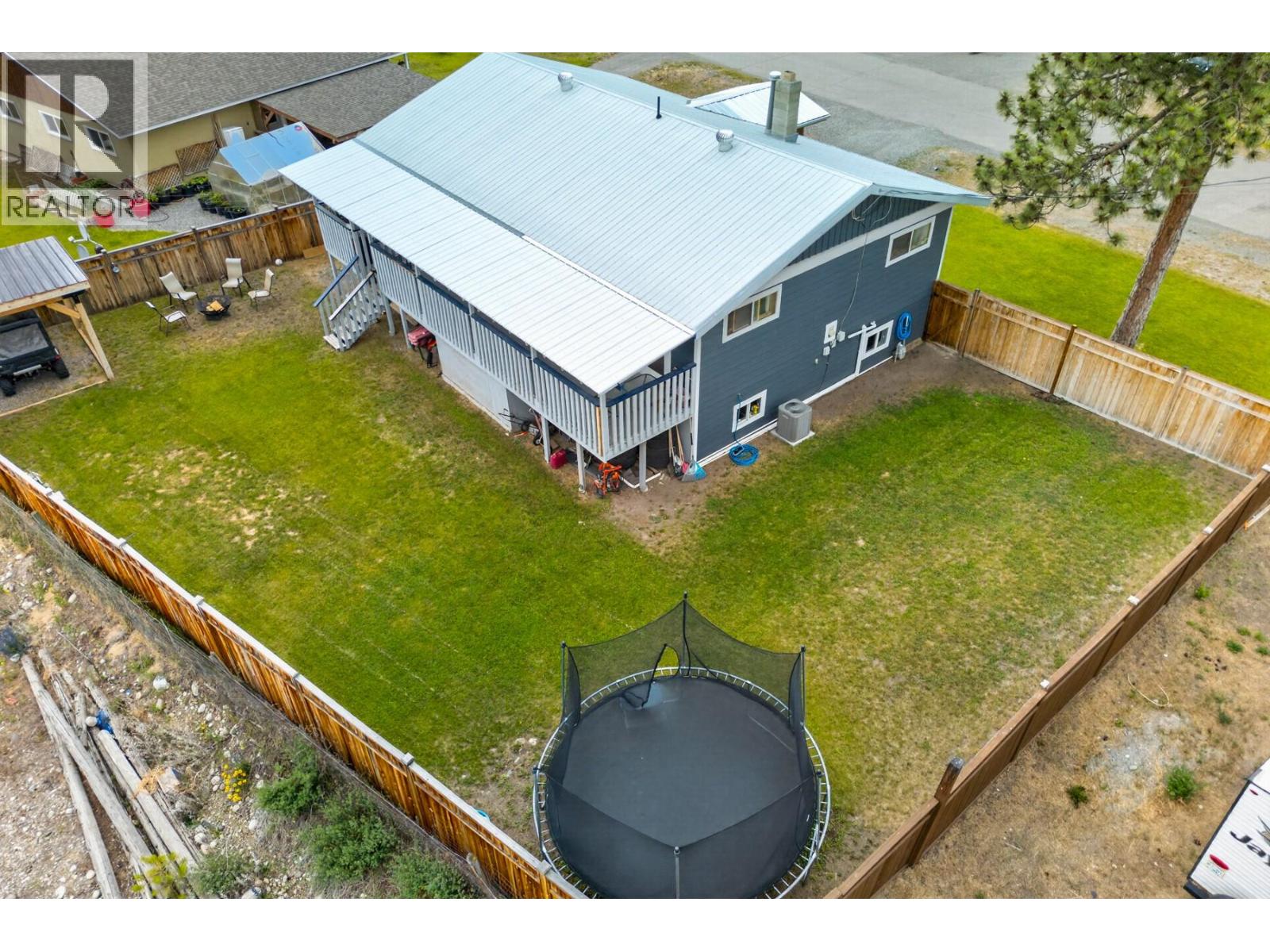360 Gray Avenue, Merritt, British Columbia  V0K 1Y0 - Photo 5 - 10399295