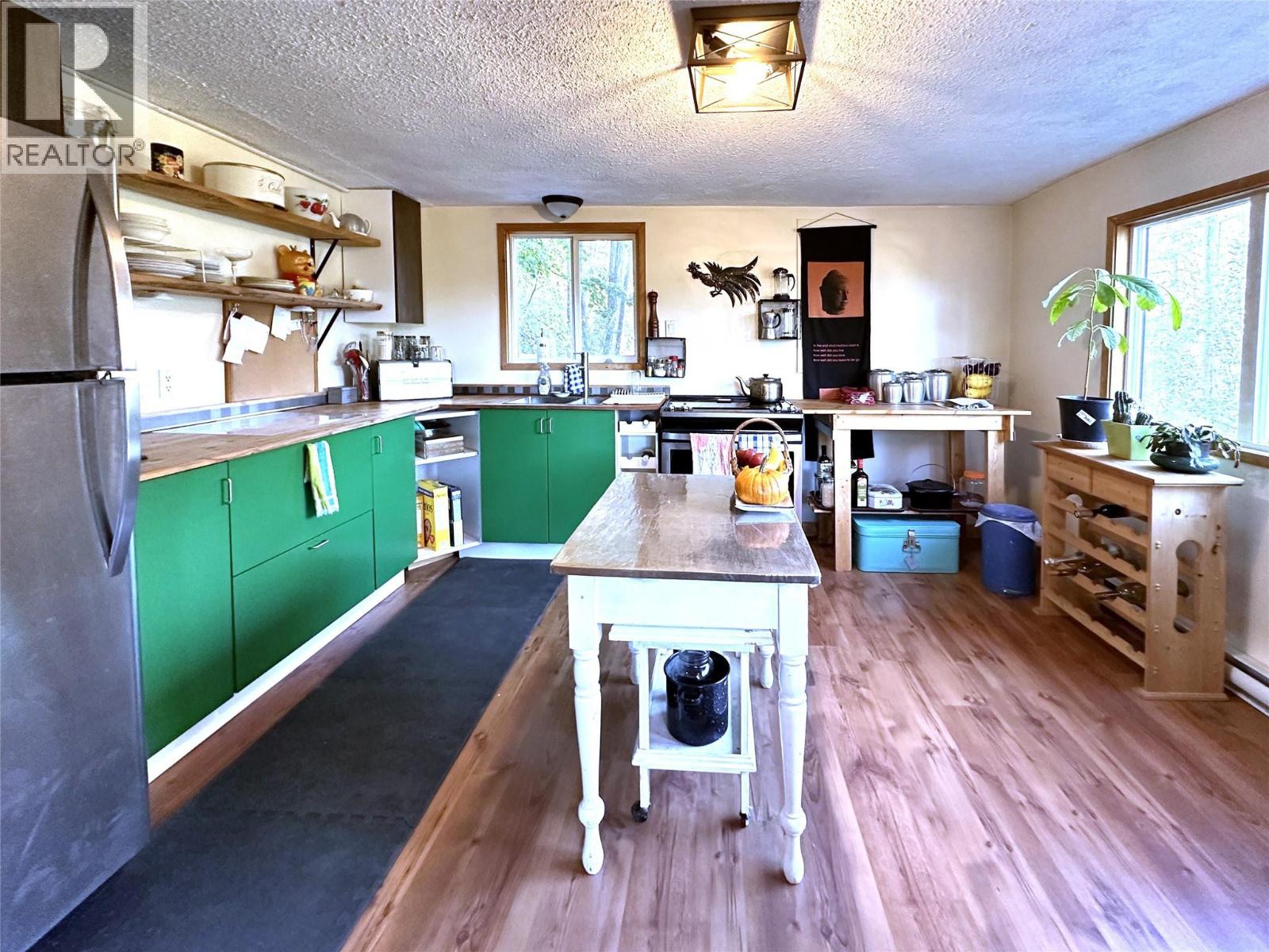 3380 Mcgregor Road, Kamloops, British Columbia  V0E 3E1 - Photo 7 - 10398662