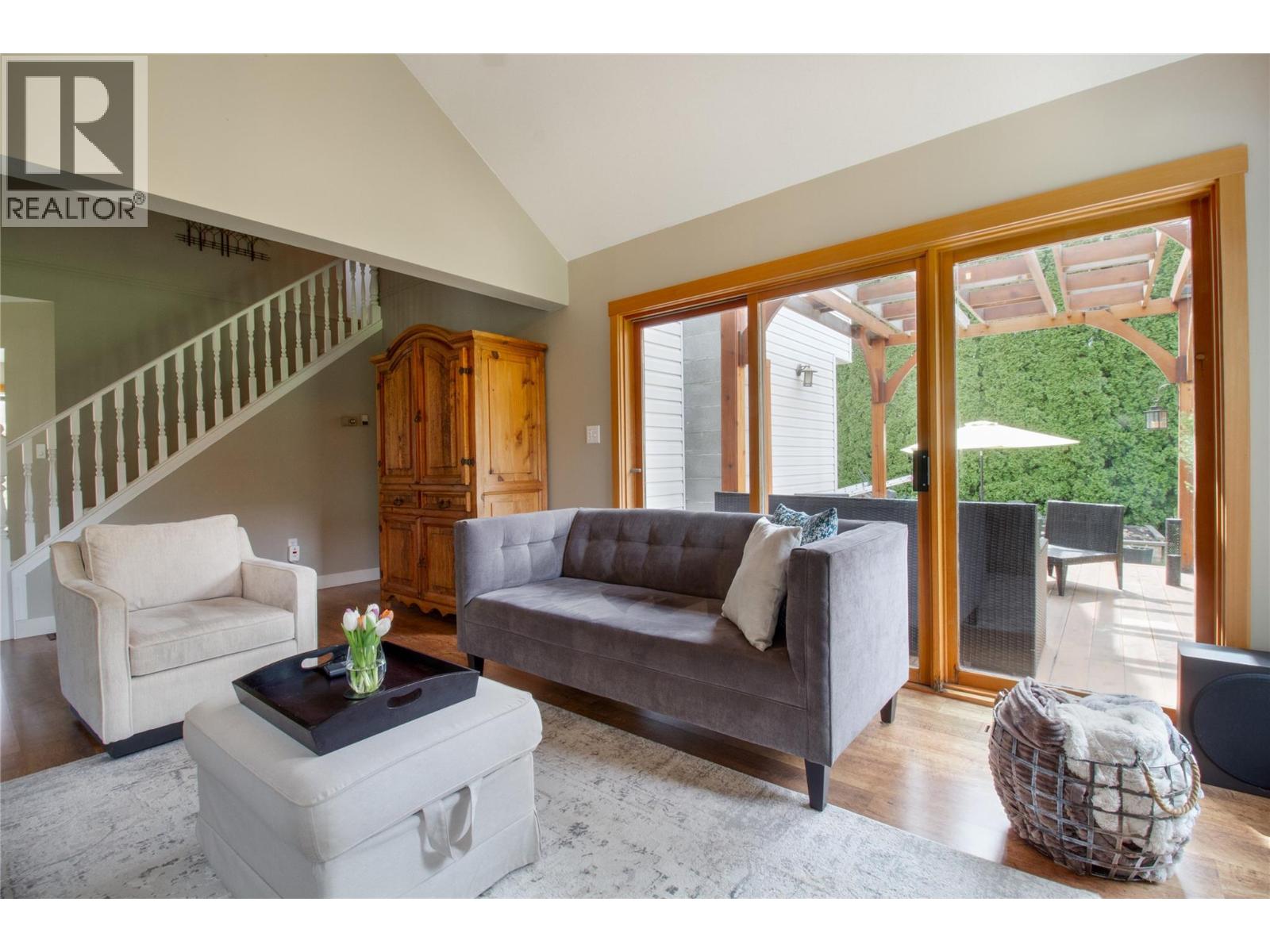 1107 Pineridge Crescent, Revelstoke, British Columbia  V0E 2S1 - Photo 10 - 10399274