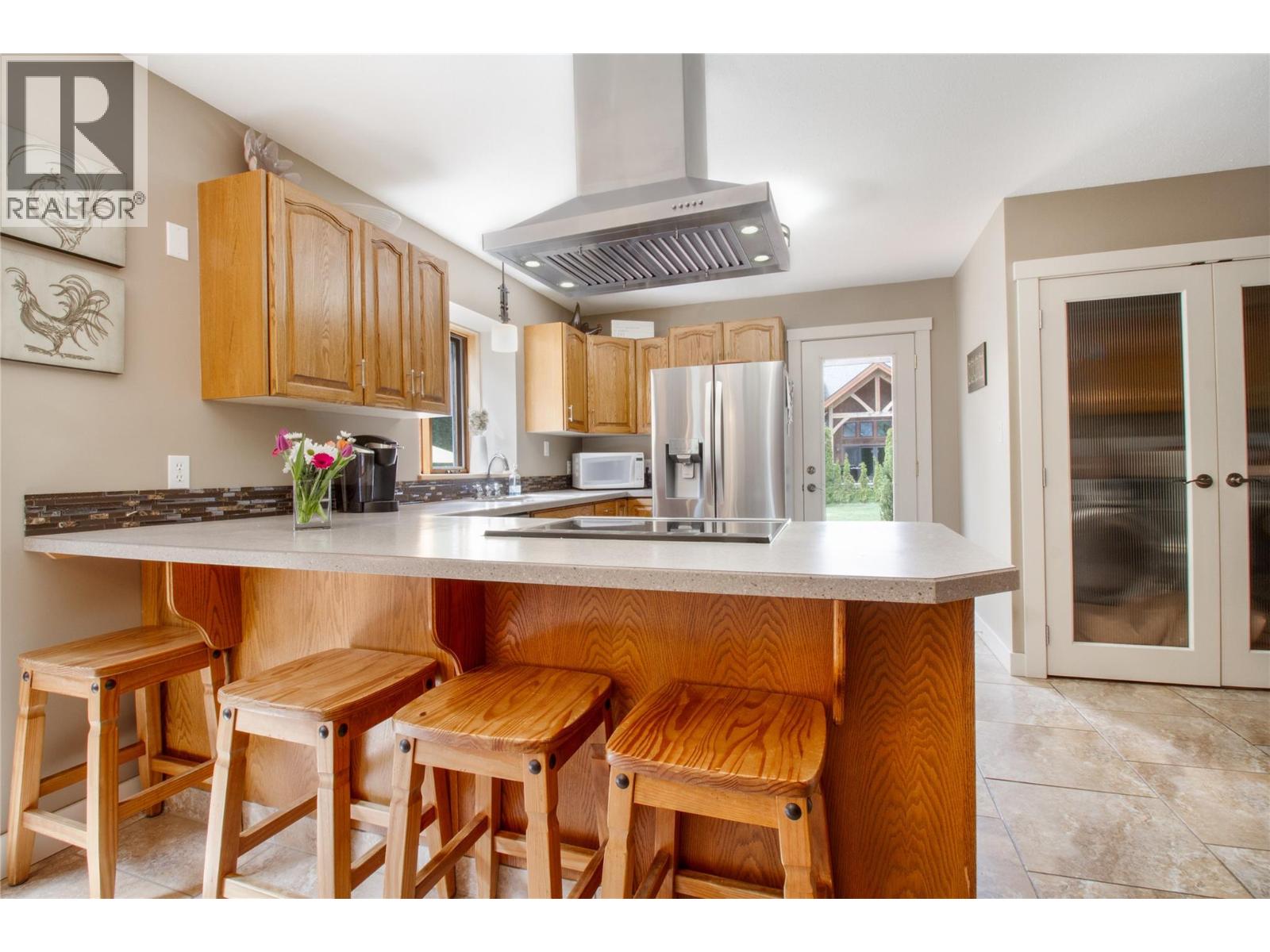 1107 Pineridge Crescent, Revelstoke, British Columbia  V0E 2S1 - Photo 11 - 10399274