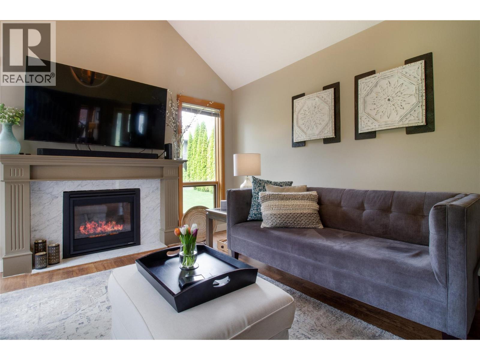 1107 Pineridge Crescent, Revelstoke, British Columbia  V0E 2S1 - Photo 9 - 10399274