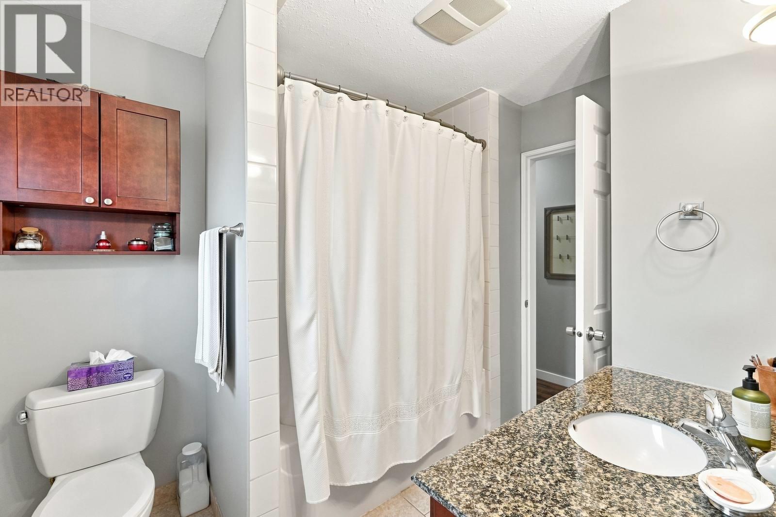 8710 Jubilee Drive, Osoyoos, British Columbia  V0H 1V2 - Photo 18 - 10398536