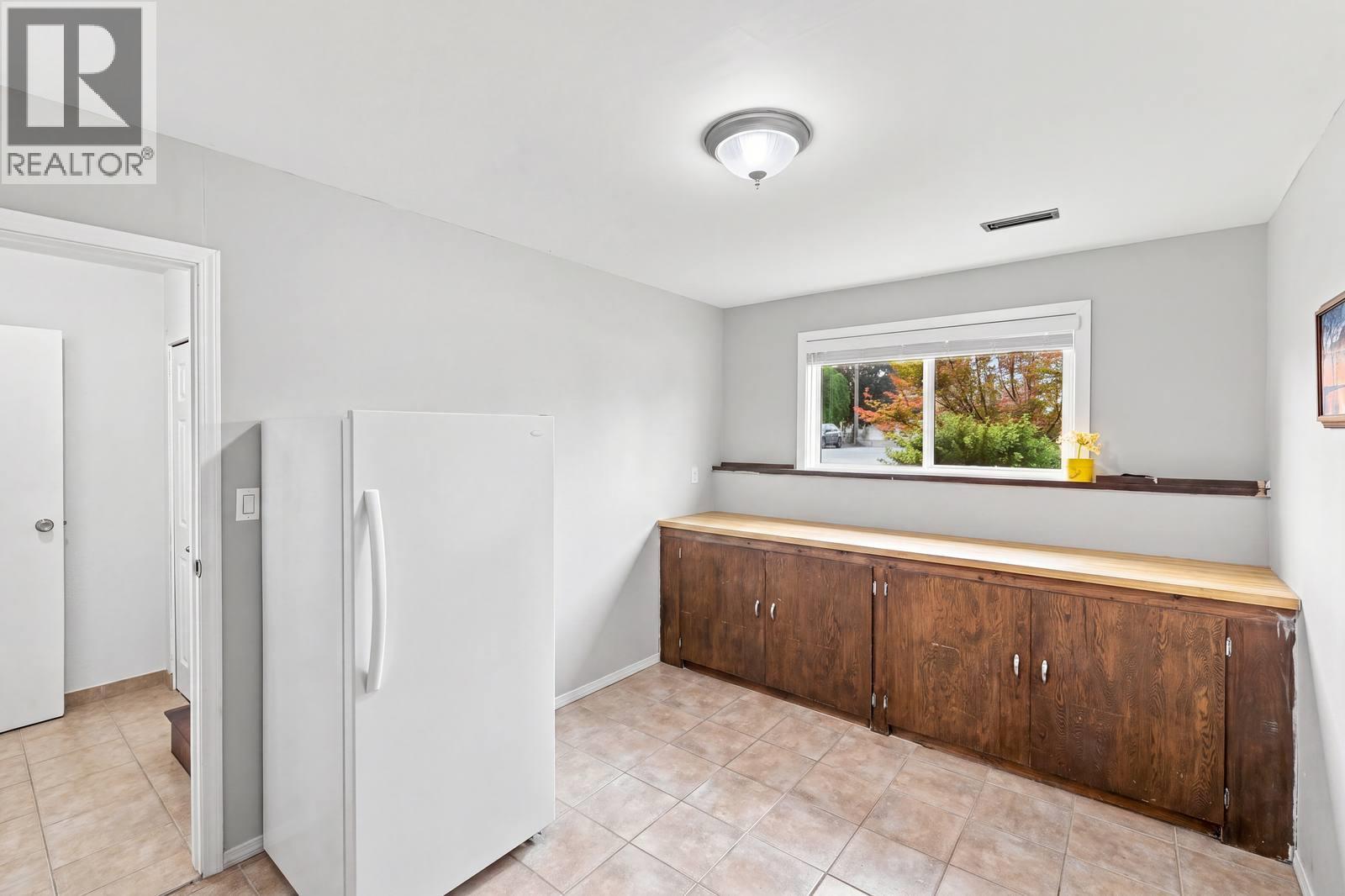 8710 Jubilee Drive, Osoyoos, British Columbia  V0H 1V2 - Photo 29 - 10398536