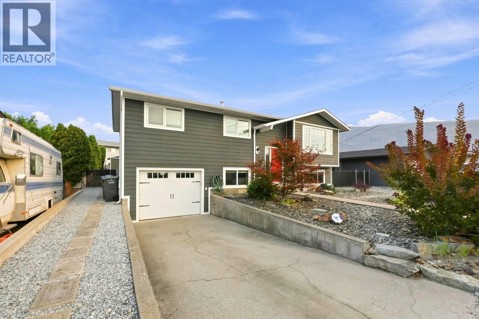 8710 Jubilee Drive, Osoyoos, British Columbia  V0H 1V2 - Photo 3 - 10398536