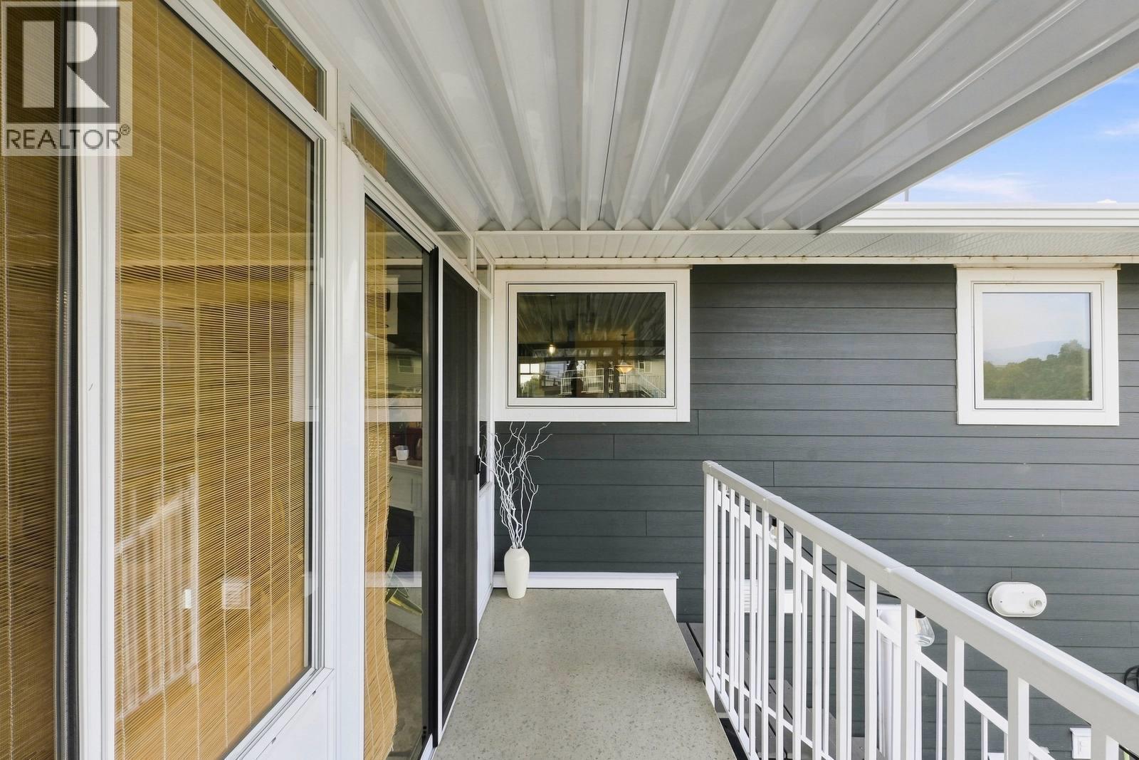 8710 Jubilee Drive, Osoyoos, British Columbia  V0H 1V2 - Photo 35 - 10398536