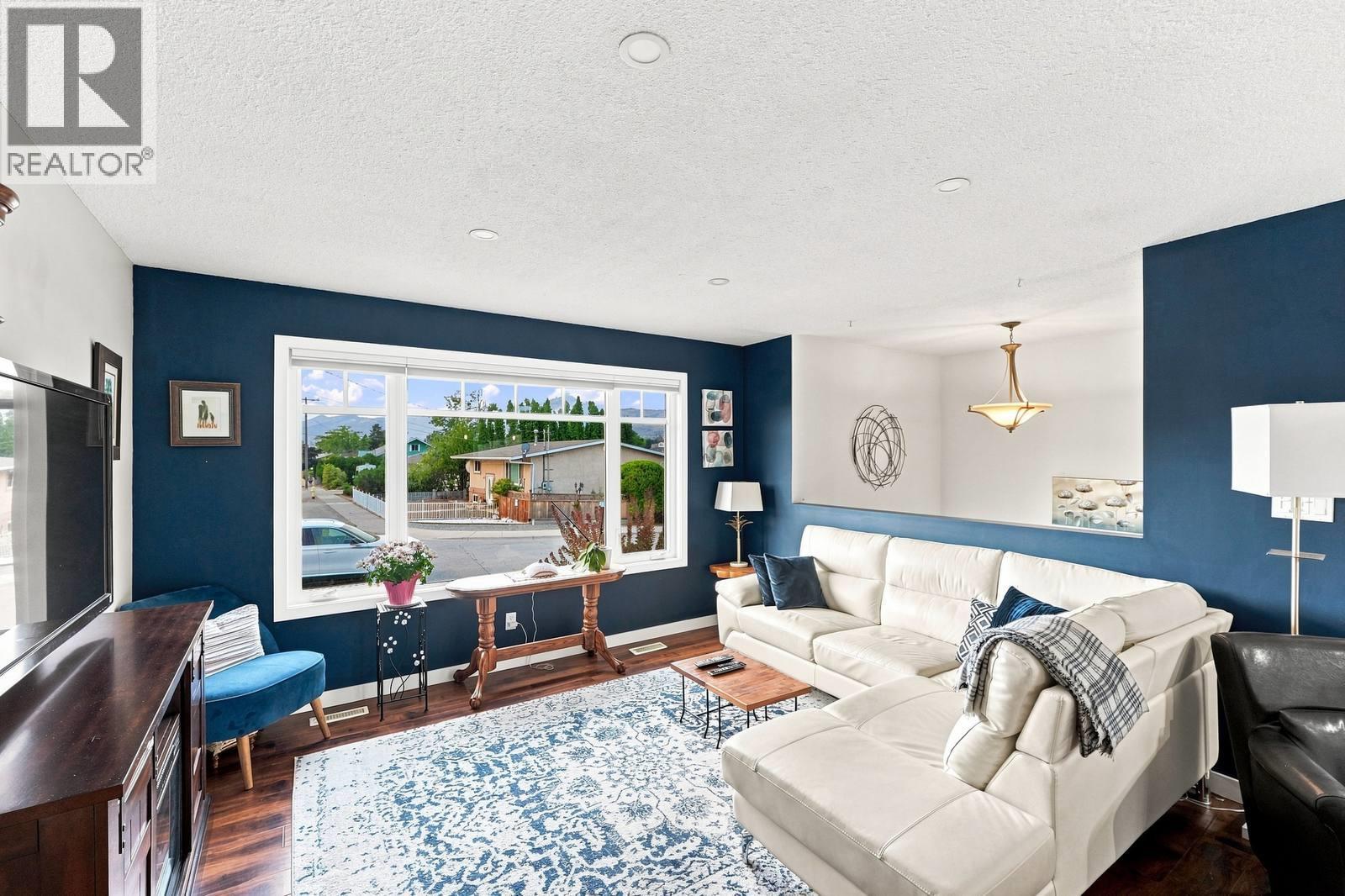 8710 Jubilee Drive, Osoyoos, British Columbia  V0H 1V2 - Photo 6 - 10398536