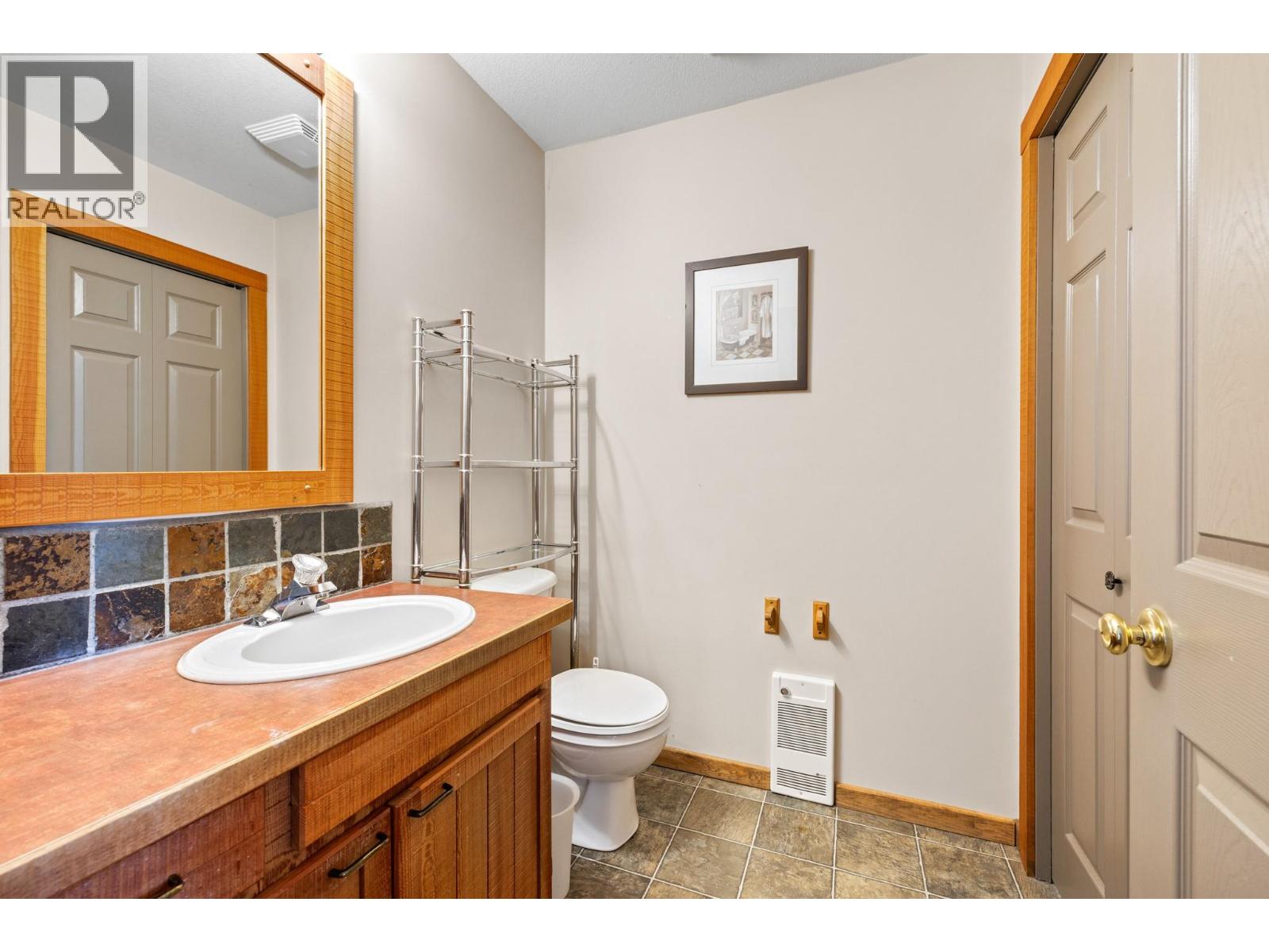 4879a Snowpines Road, Big White, British Columbia  V1P 1P3 - Photo 18 - 10398428