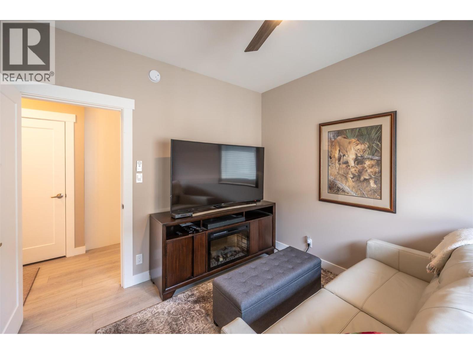 389 10th Avenue, Keremeos, British Columbia  V0X 1N3 - Photo 24 - 10399308