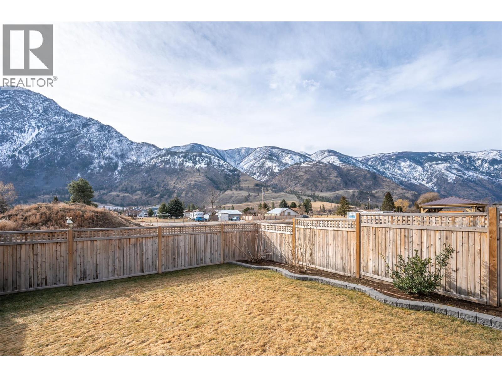 389 10th Avenue, Keremeos, British Columbia  V0X 1N3 - Photo 32 - 10399308