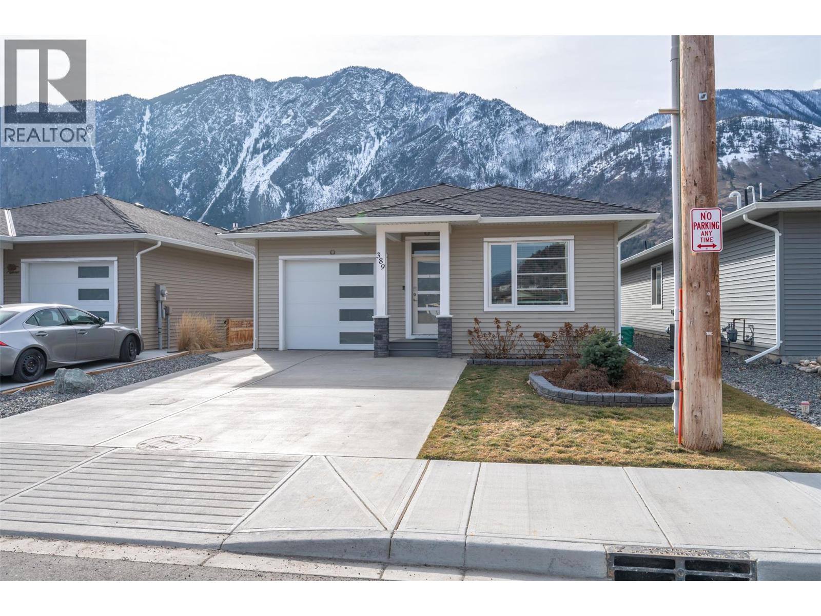 389 10th Avenue, Keremeos, British Columbia  V0X 1N3 - Photo 35 - 10399308