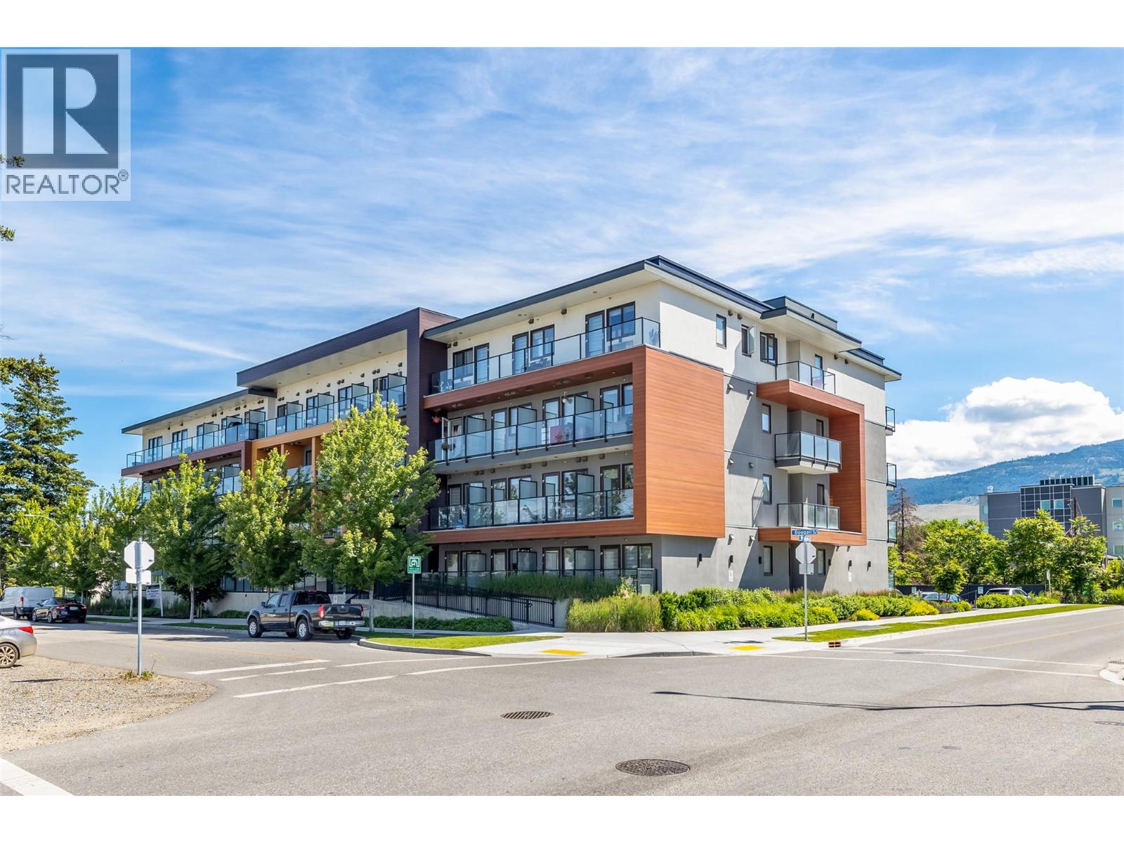345 Dougall Road N Unit# Ph6, Kelowna, British Columbia  V1X 0A8 - Photo 1 - 10399278