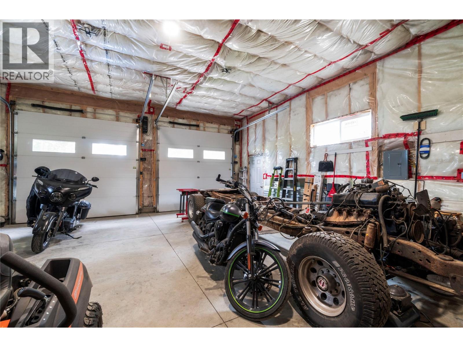 410 Foothill Road Sw, Salmon Arm, British Columbia  V1E 1T6 - Photo 43 - 10399078