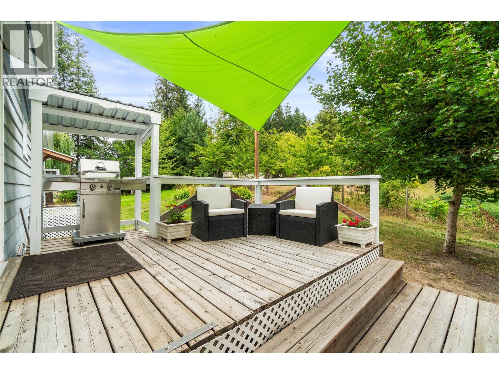 410 Foothill Road Sw, Salmon Arm, British Columbia  V1E 1T6 - Photo 54 - 10399078