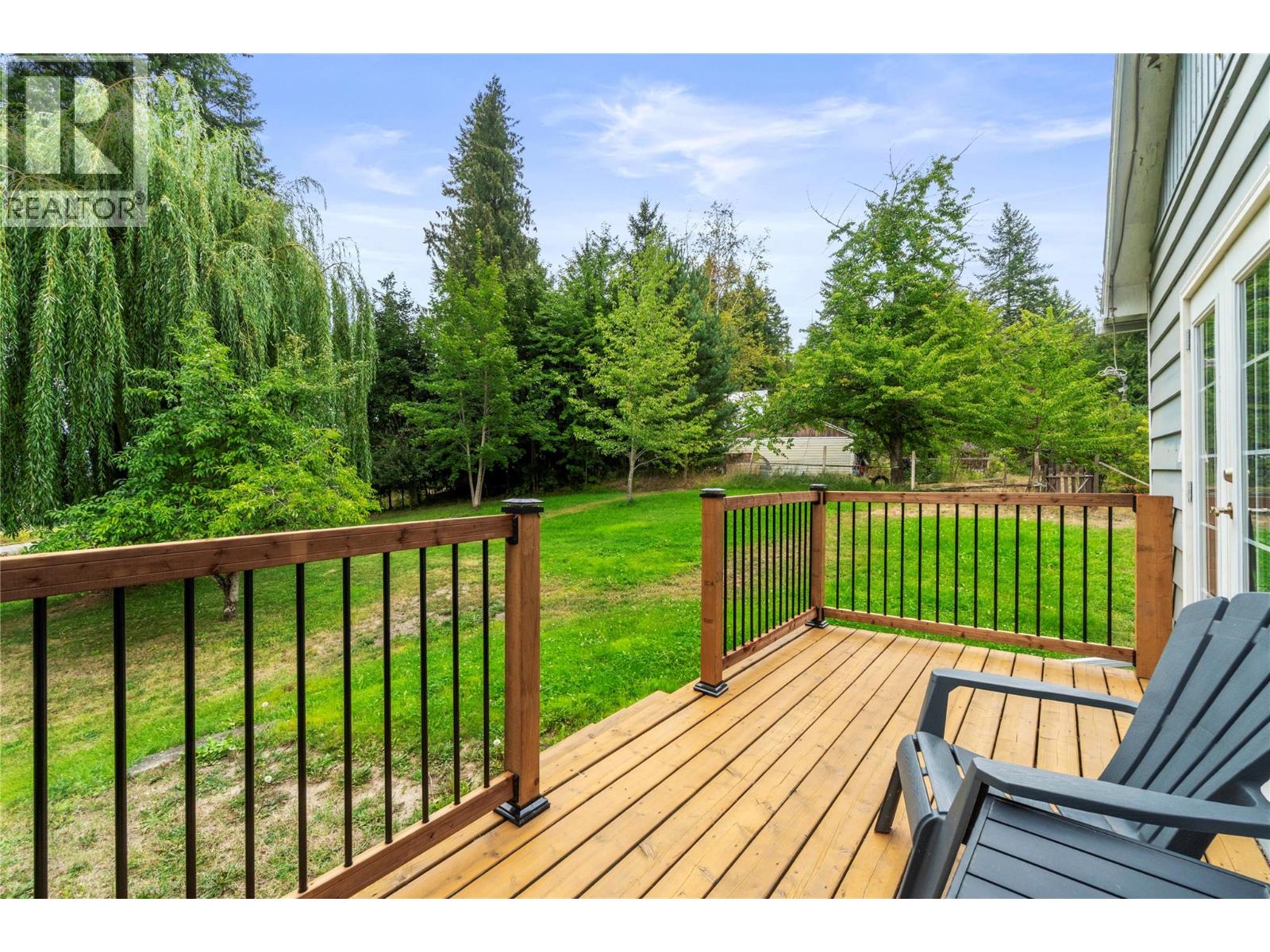410 Foothill Road Sw, Salmon Arm, British Columbia  V1E 1T6 - Photo 59 - 10399078