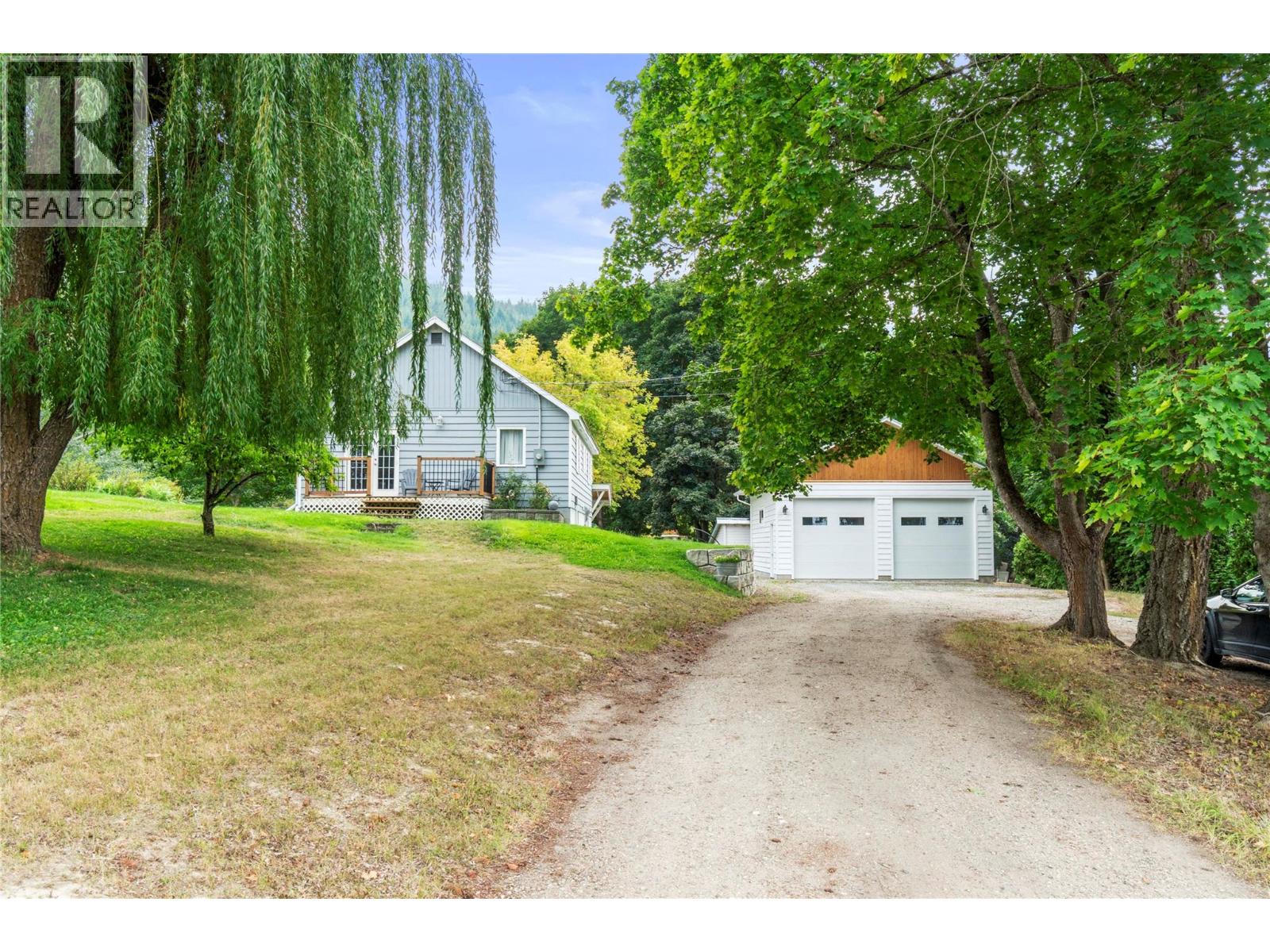410 Foothill Road Sw, Salmon Arm, British Columbia  V1E 1T6 - Photo 61 - 10399078