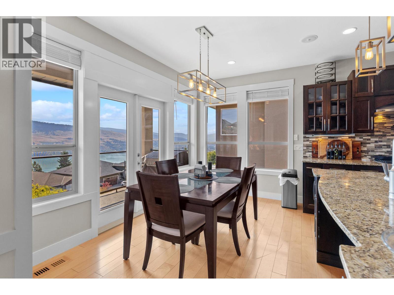 12686 Cliffshore Drive, Lake Country, British Columbia  V4V 2P6 - Photo 4 - 10399248