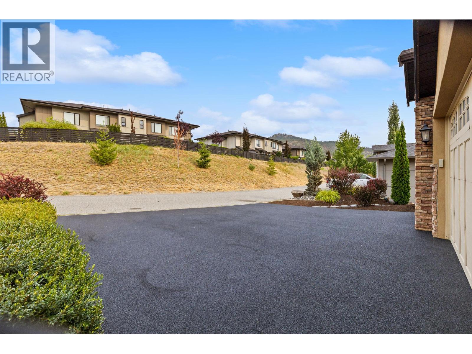 12686 Cliffshore Drive, Lake Country, British Columbia  V4V 2P6 - Photo 69 - 10399248