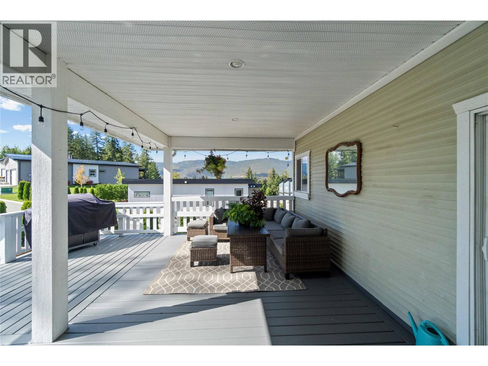 2860 15 Avenue Ne, Salmon Arm, British Columbia  V1E 2B6 - Photo 27 - 10398963