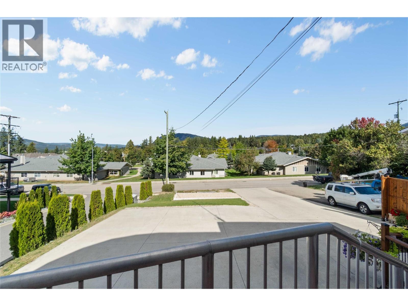 2860 15 Avenue Ne, Salmon Arm, British Columbia  V1E 2B6 - Photo 34 - 10398963