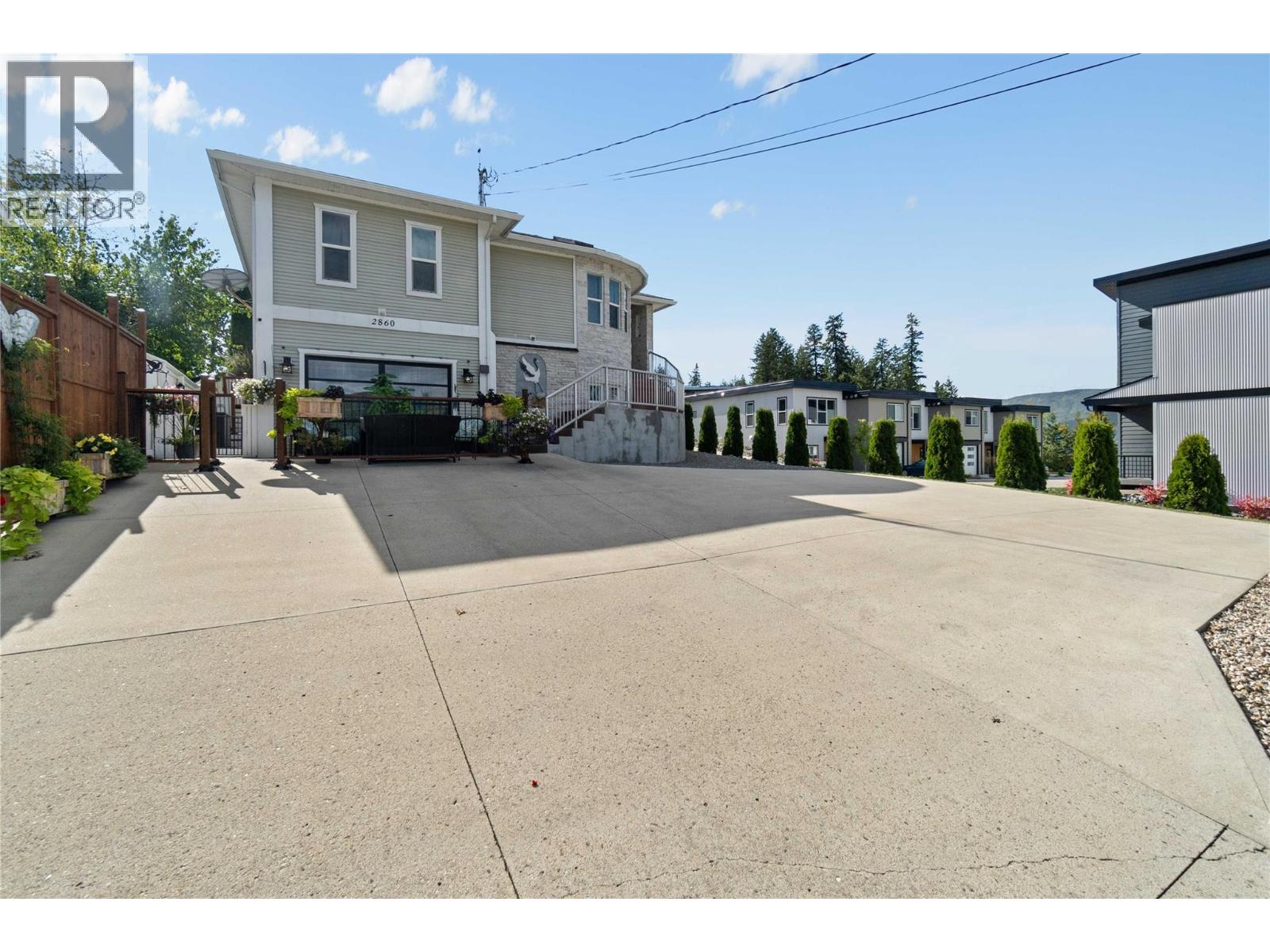 2860 15 Avenue Ne, Salmon Arm, British Columbia  V1E 2B6 - Photo 35 - 10398963