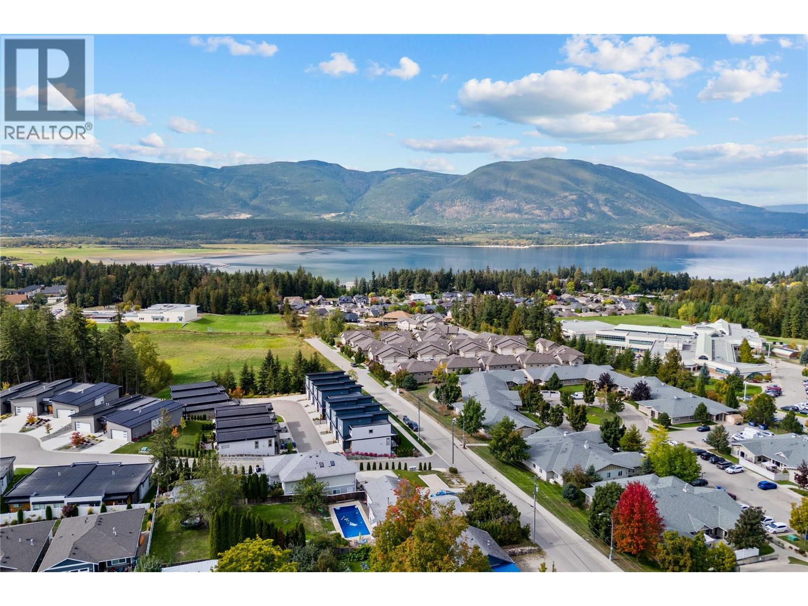 2860 15 Avenue Ne, Salmon Arm, British Columbia  V1E 2B6 - Photo 4 - 10398963