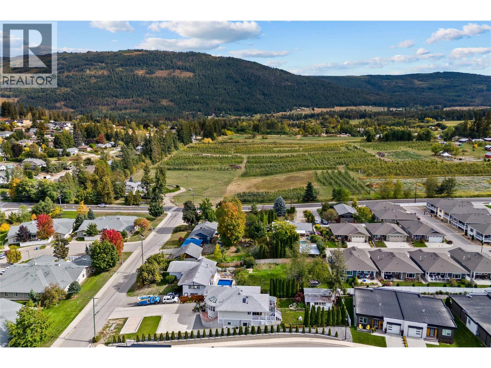 2860 15 Avenue Ne, Salmon Arm, British Columbia  V1E 2B6 - Photo 7 - 10398963