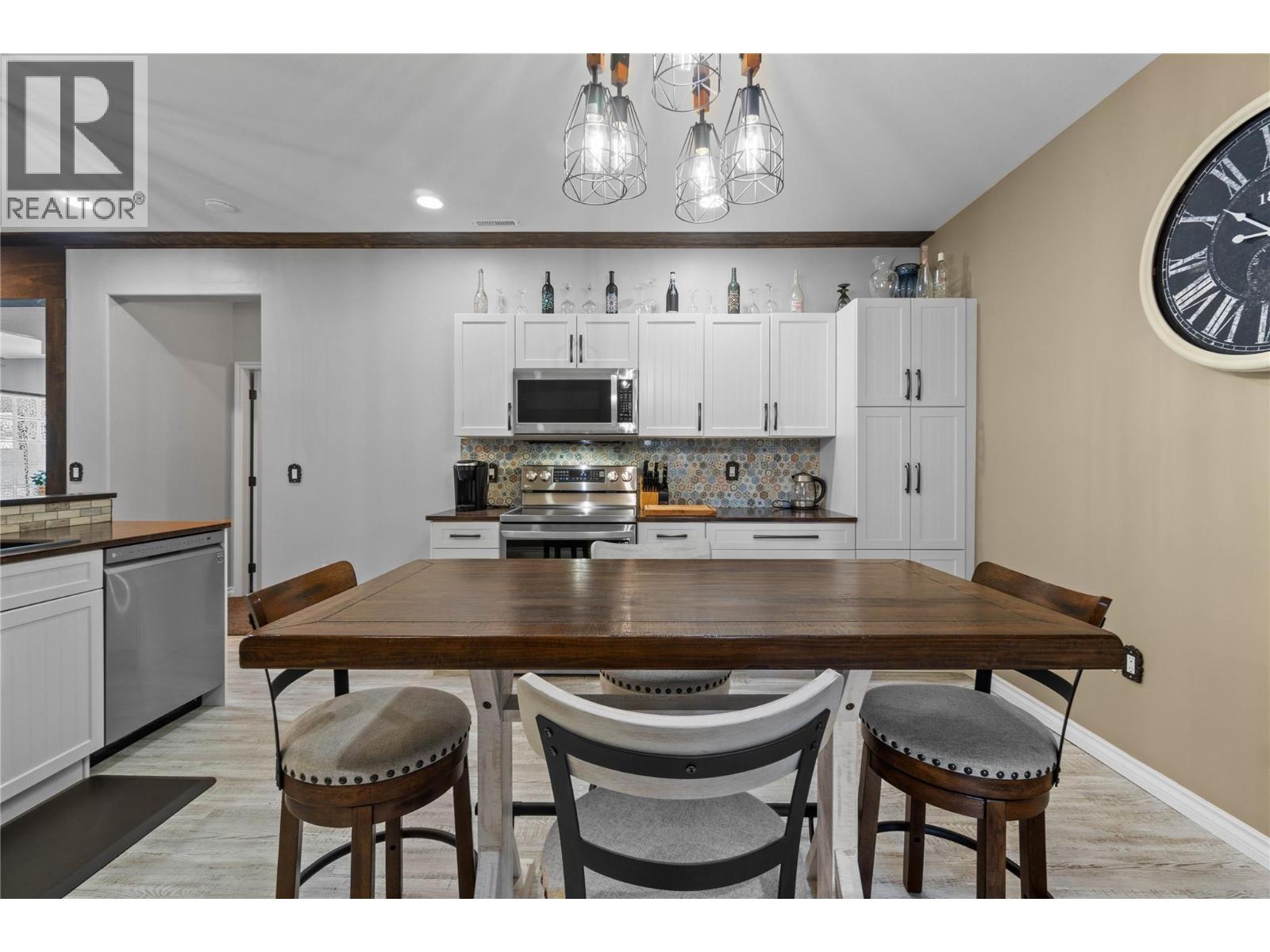 2860 15 Avenue Ne, Salmon Arm, British Columbia  V1E 2B6 - Photo 79 - 10398963