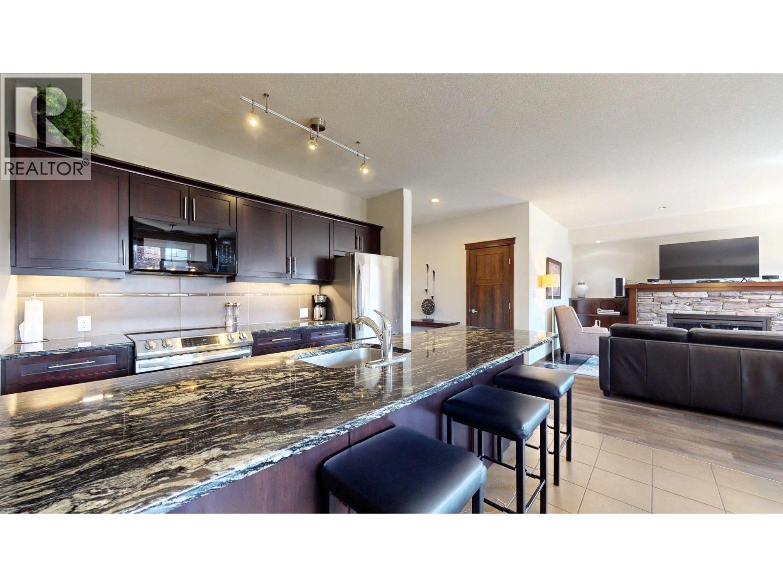 700 Bighorn Boulevard Unit# 713 E, Radium Hot Springs, British Columbia  V0B 1M0 - Photo 18 - 10399230