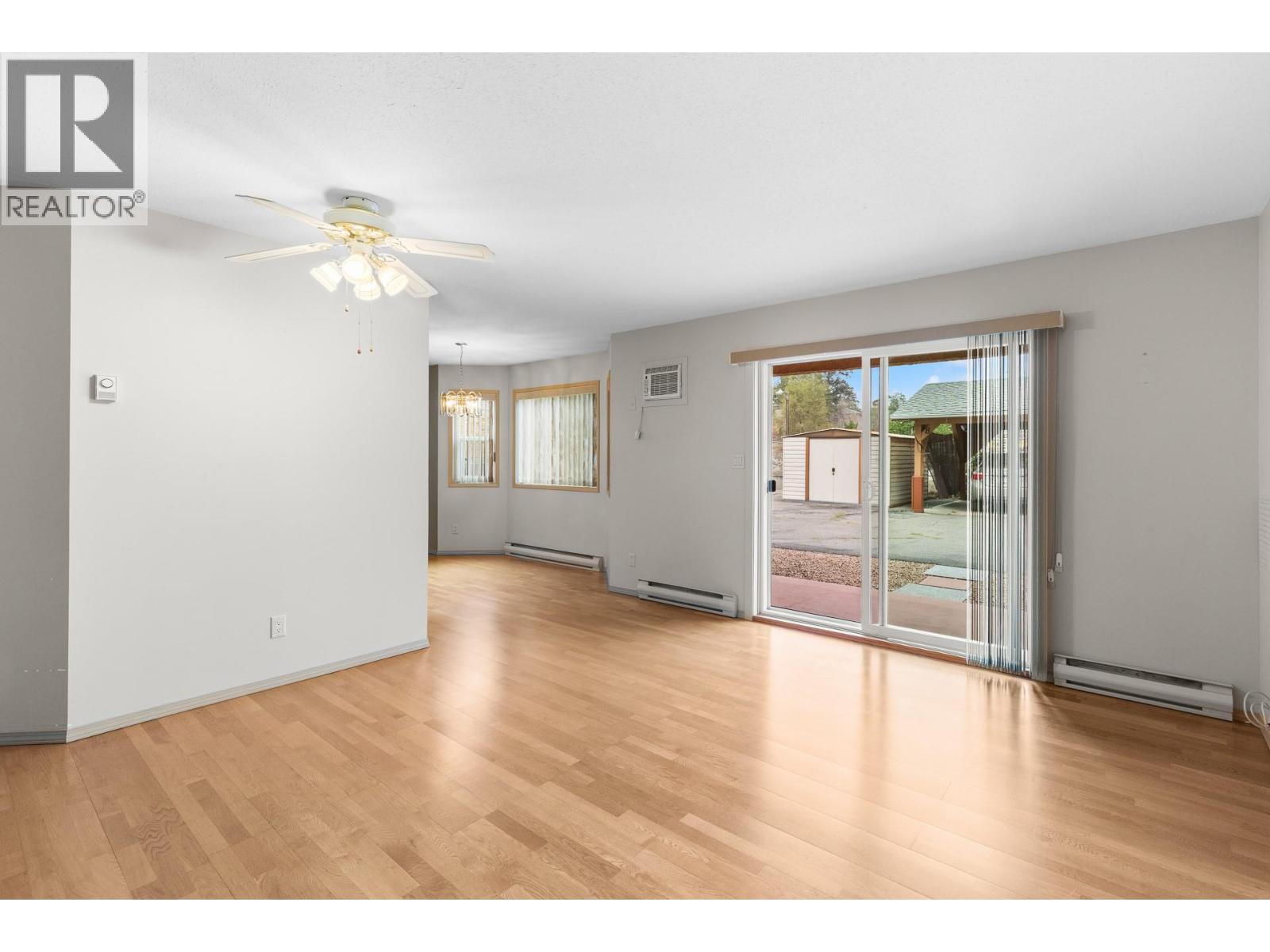 6816 89th Street Unit# 7, Osoyoos, British Columbia  V0H 1V1 - Photo 2 - 10398771