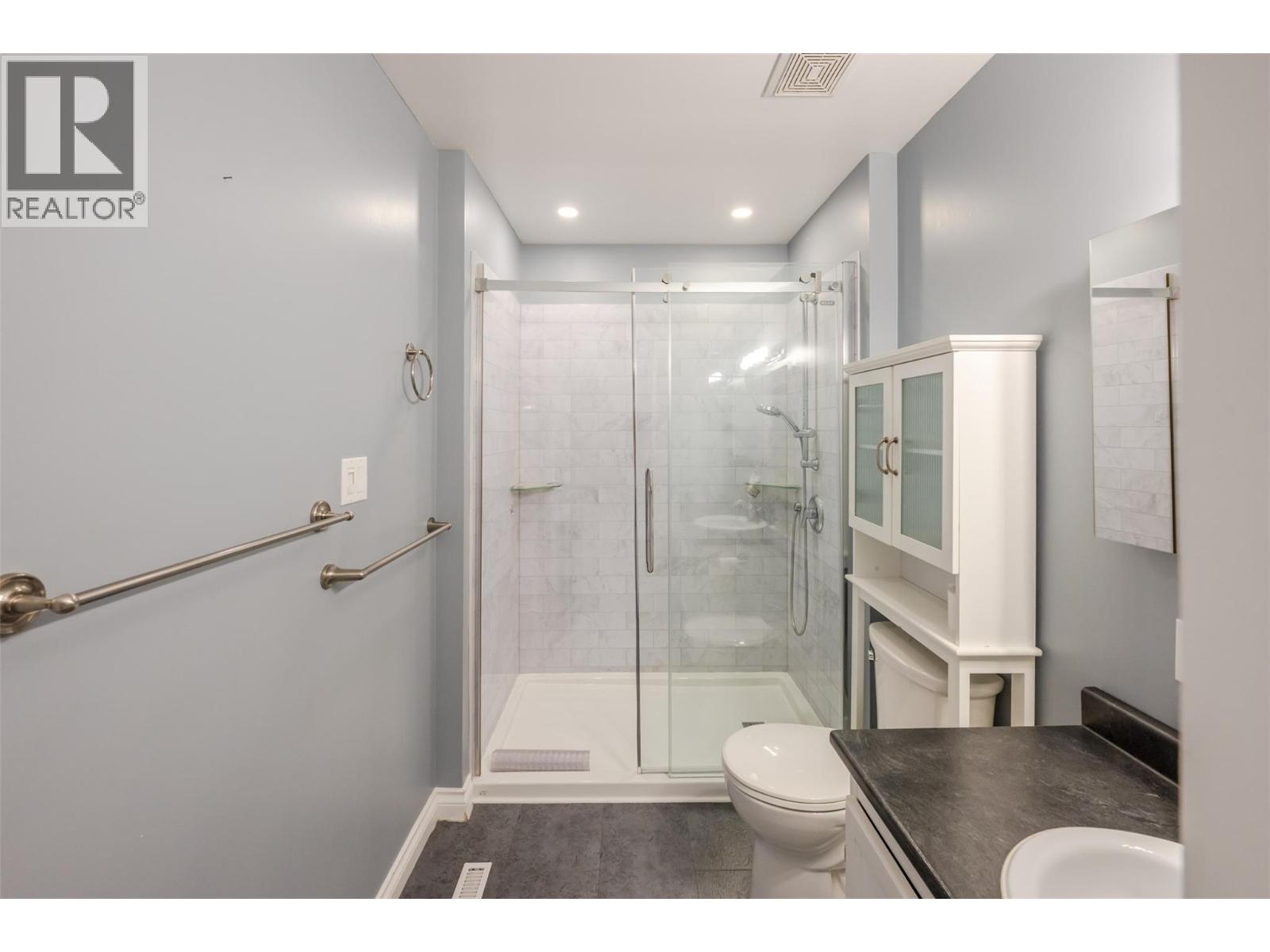 1110 Kilwinning Street, Penticton, British Columbia  V2A 4P1 - Photo 16 - 10399164
