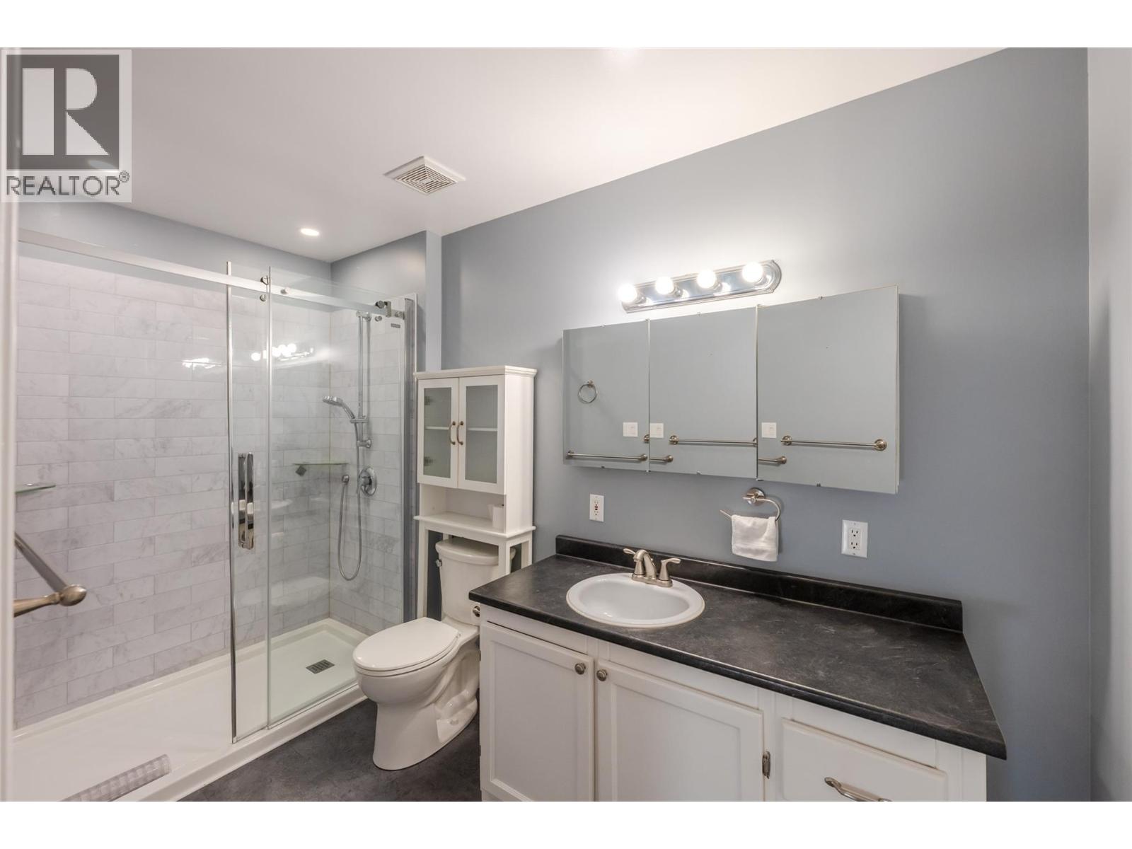 1110 Kilwinning Street, Penticton, British Columbia  V2A 4P1 - Photo 17 - 10399164
