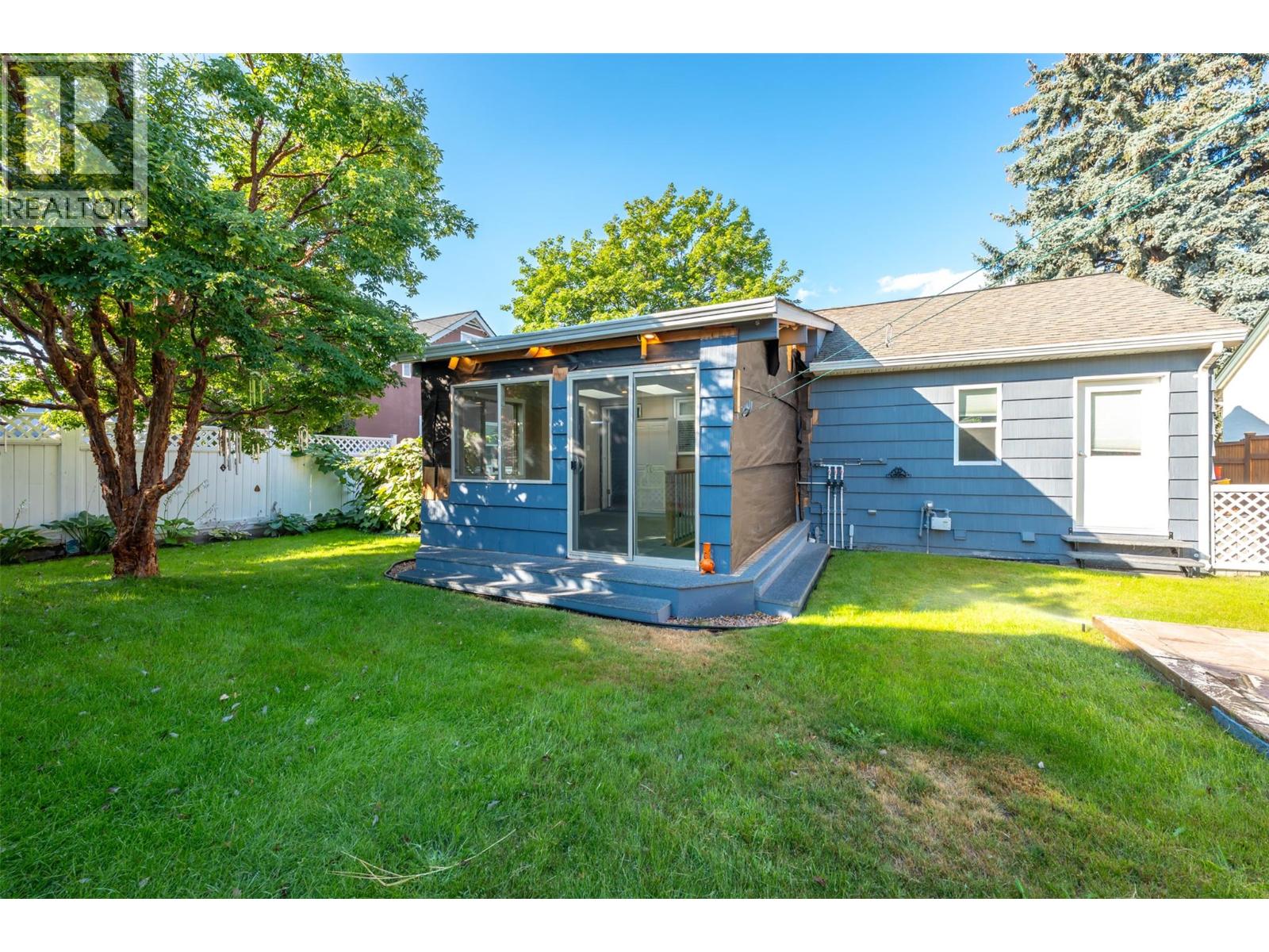 1110 Kilwinning Street, Penticton, British Columbia  V2A 4P1 - Photo 33 - 10399164