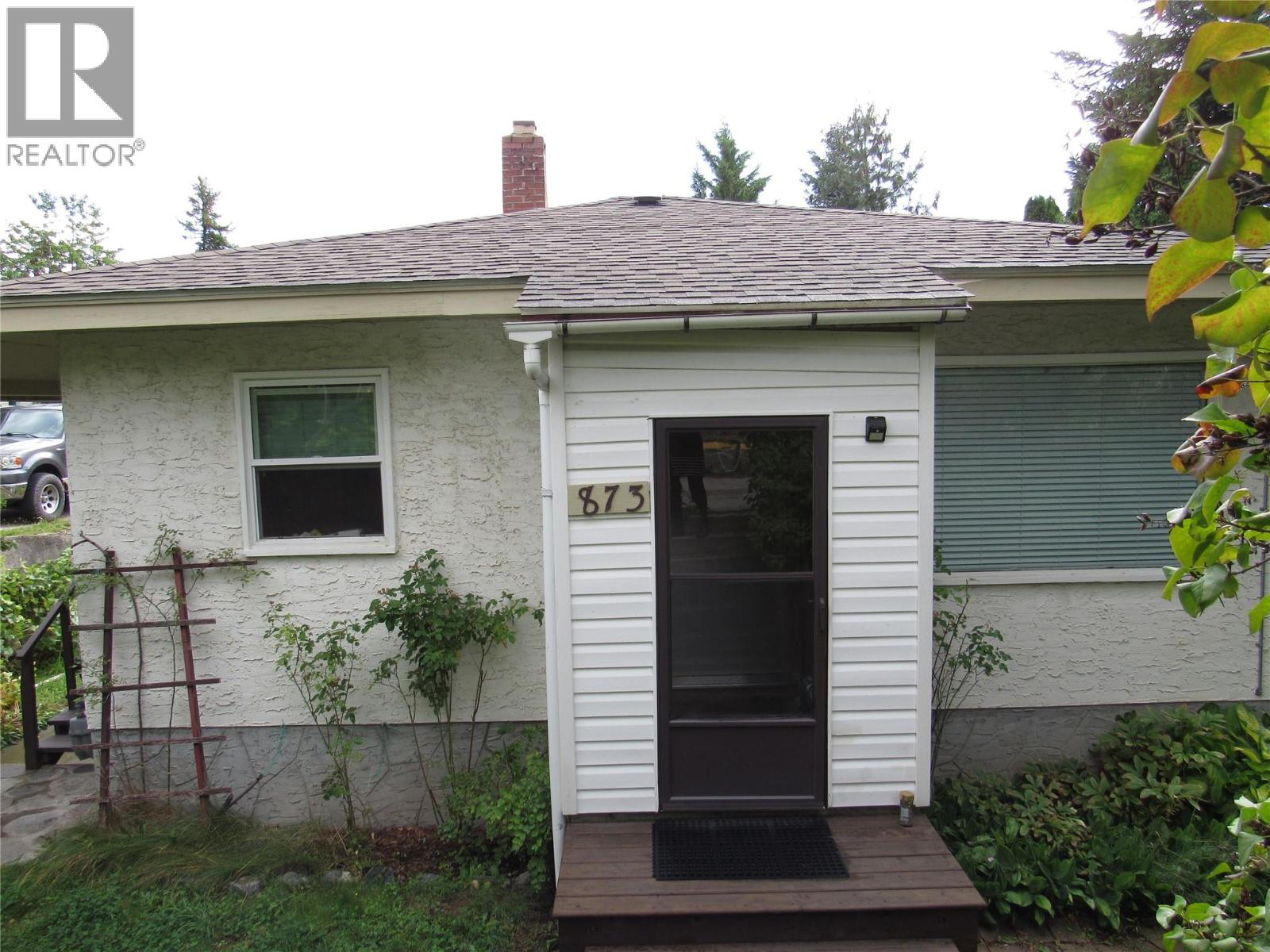 873 7th Avenue, Castlegar, British Columbia  V1N 1S1 - Photo 1 - 10380601