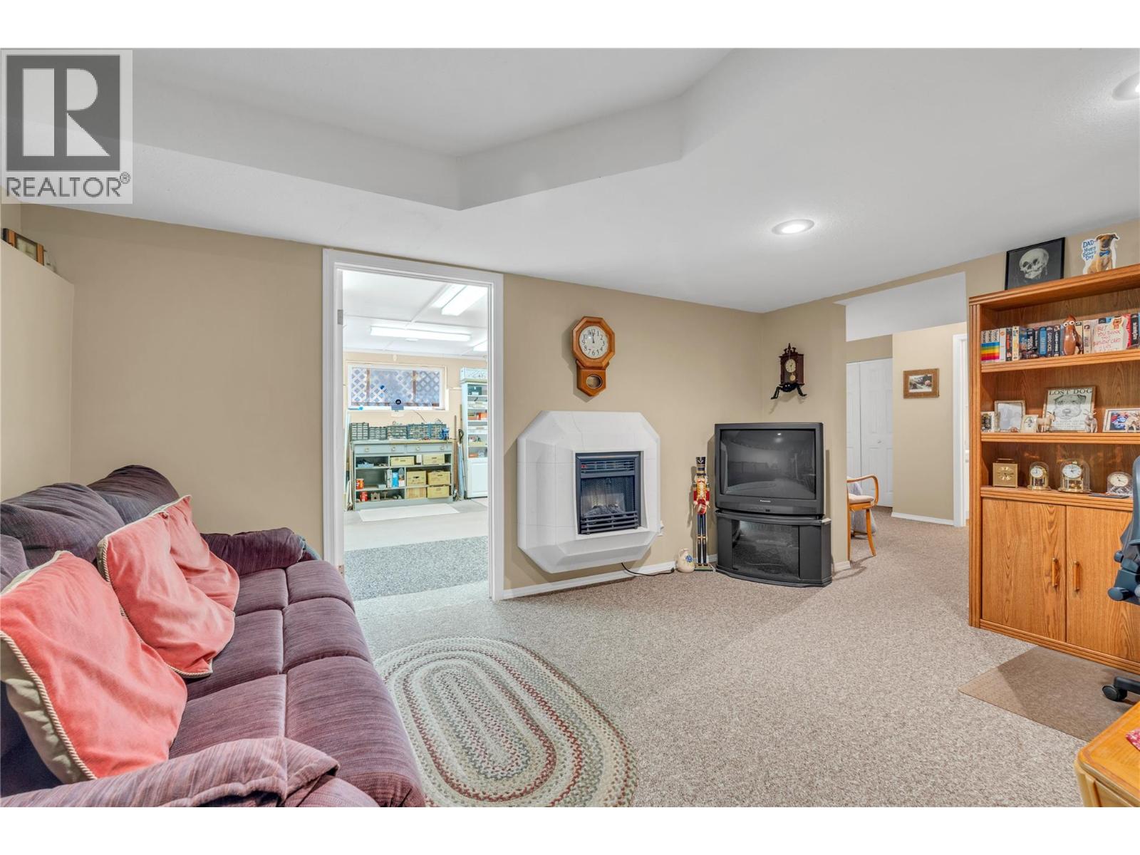 124 Phoenix Avenue, Penticton, British Columbia  V2A 2Z5 - Photo 24 - 10399325