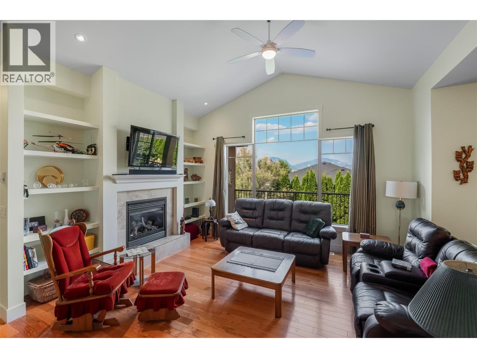 6833 Meadows Drive Unit# 8, Oliver, British Columbia  V0H 1T4 - Photo 3 - 10399203
