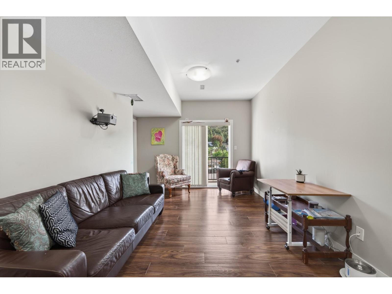 5170 Dallas Drive Unit# 403, Kamloops, British Columbia  V2C 0C7 - Photo 4 - 10399360
