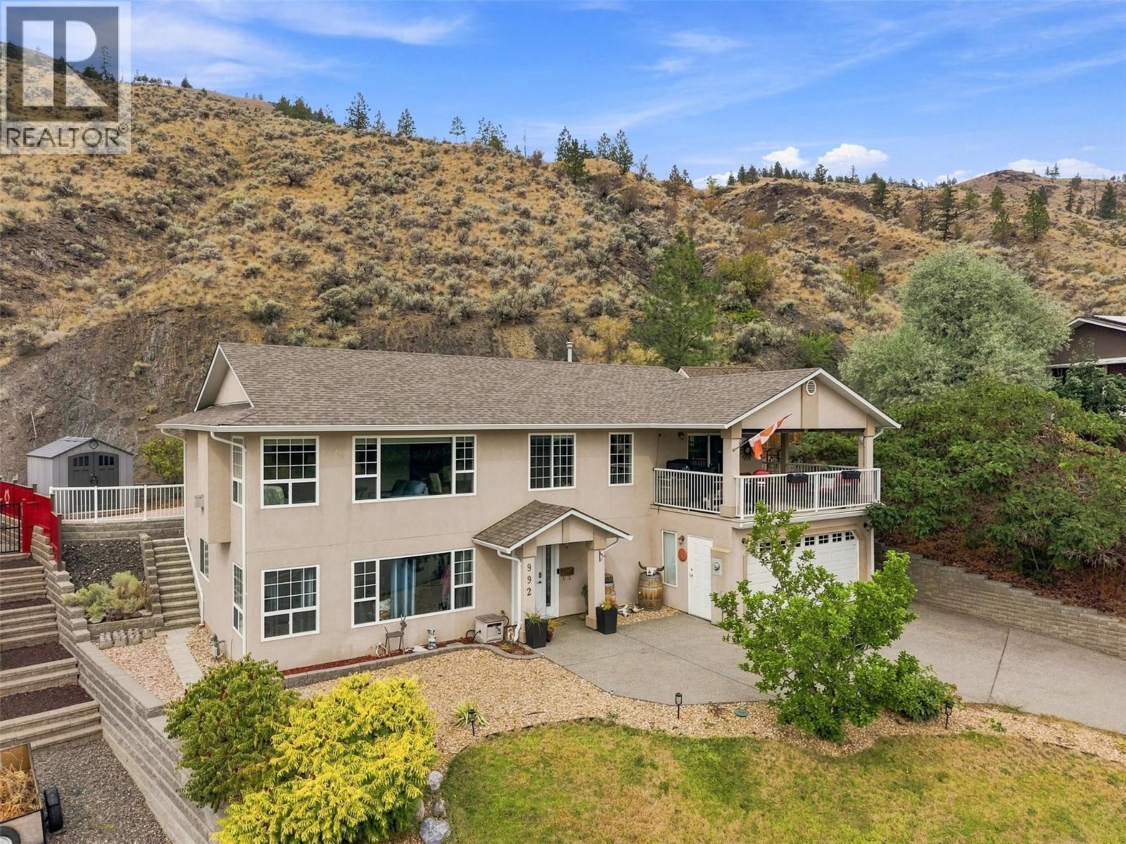 992 Pine Springs Road, Kamloops, British Columbia  V2B 8H2 - Photo 11 - 10399188