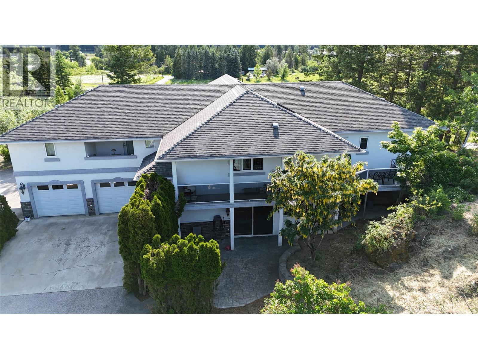 404 Ash Road, Creston, British Columbia  V0B 1G8 - Photo 2 - 10396078