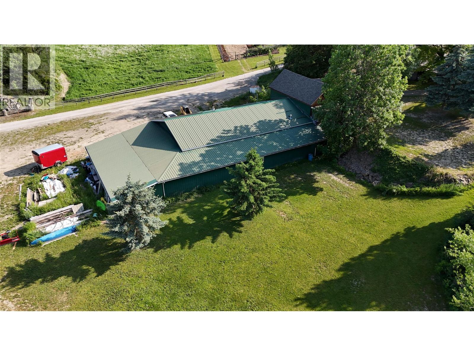 404 Ash Road, Creston, British Columbia  V0B 1G8 - Photo 49 - 10396078