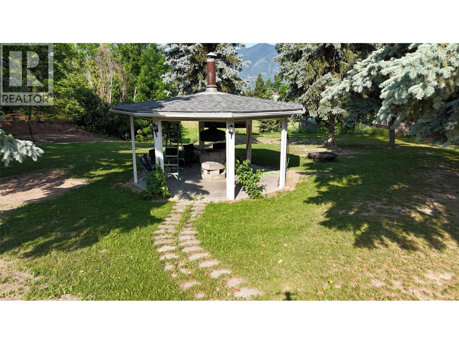 404 Ash Road, Creston, British Columbia  V0B 1G8 - Photo 50 - 10396078