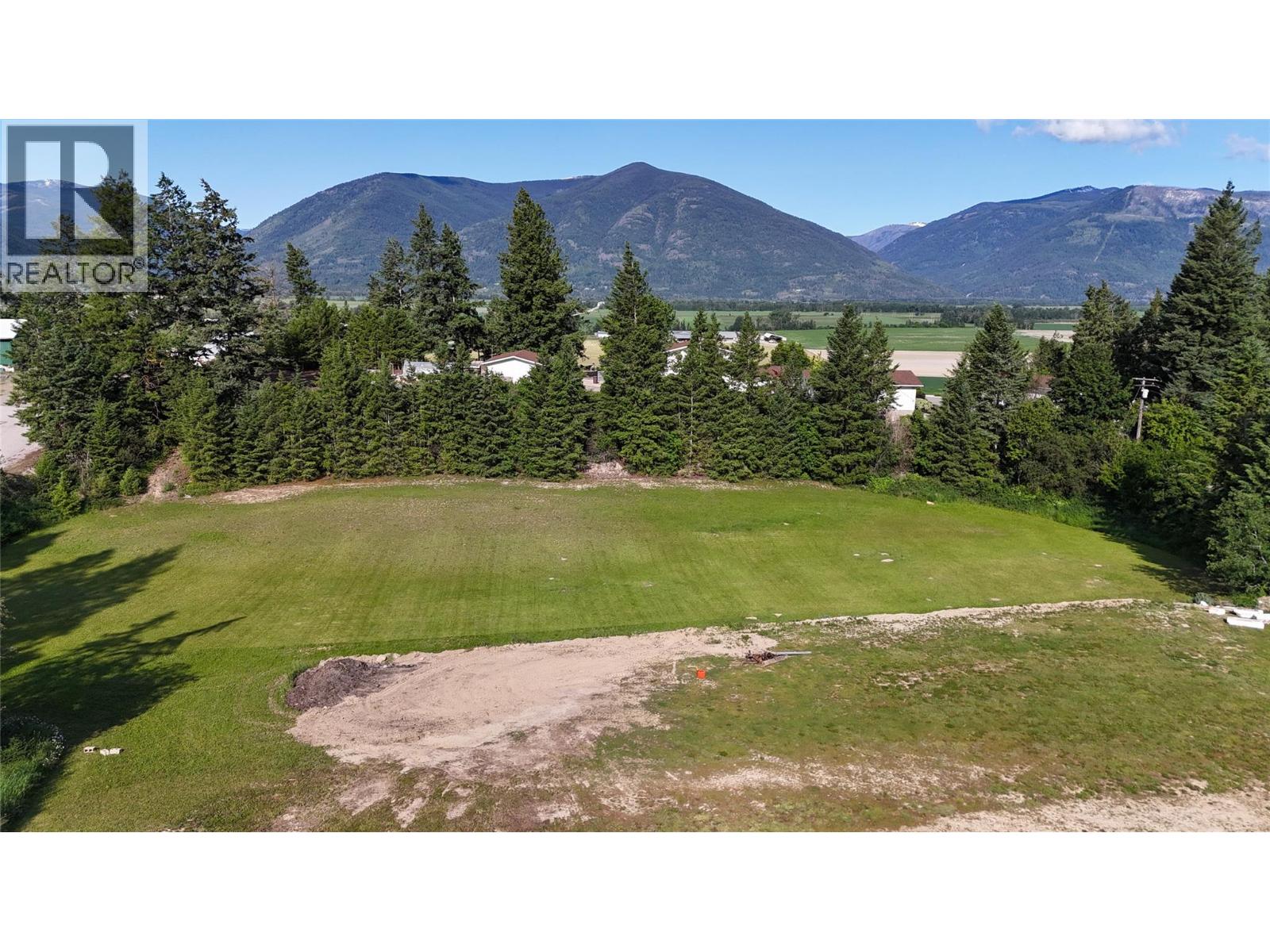 404 Ash Road, Creston, British Columbia  V0B 1G8 - Photo 55 - 10396078