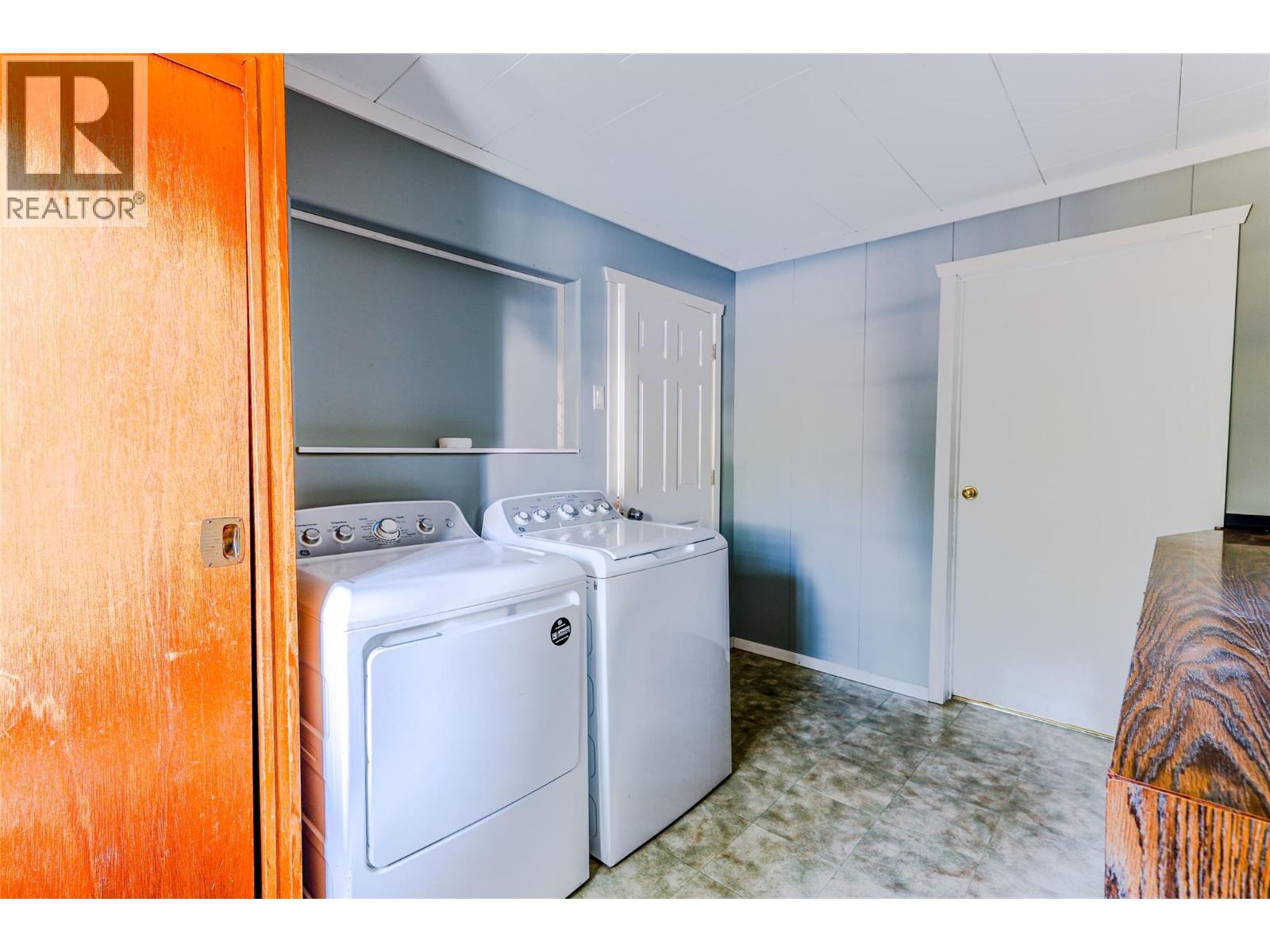 404 Ash Road, Creston, British Columbia  V0B 1G8 - Photo 65 - 10396078
