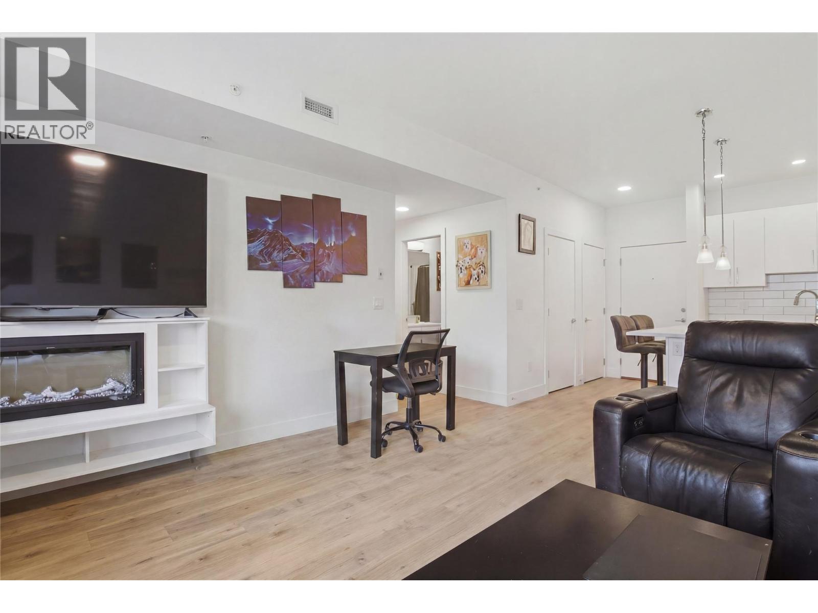 2046 Robson Place Unit# 316, Kamloops, British Columbia  V2E 0A5 - Photo 9 - 10399334